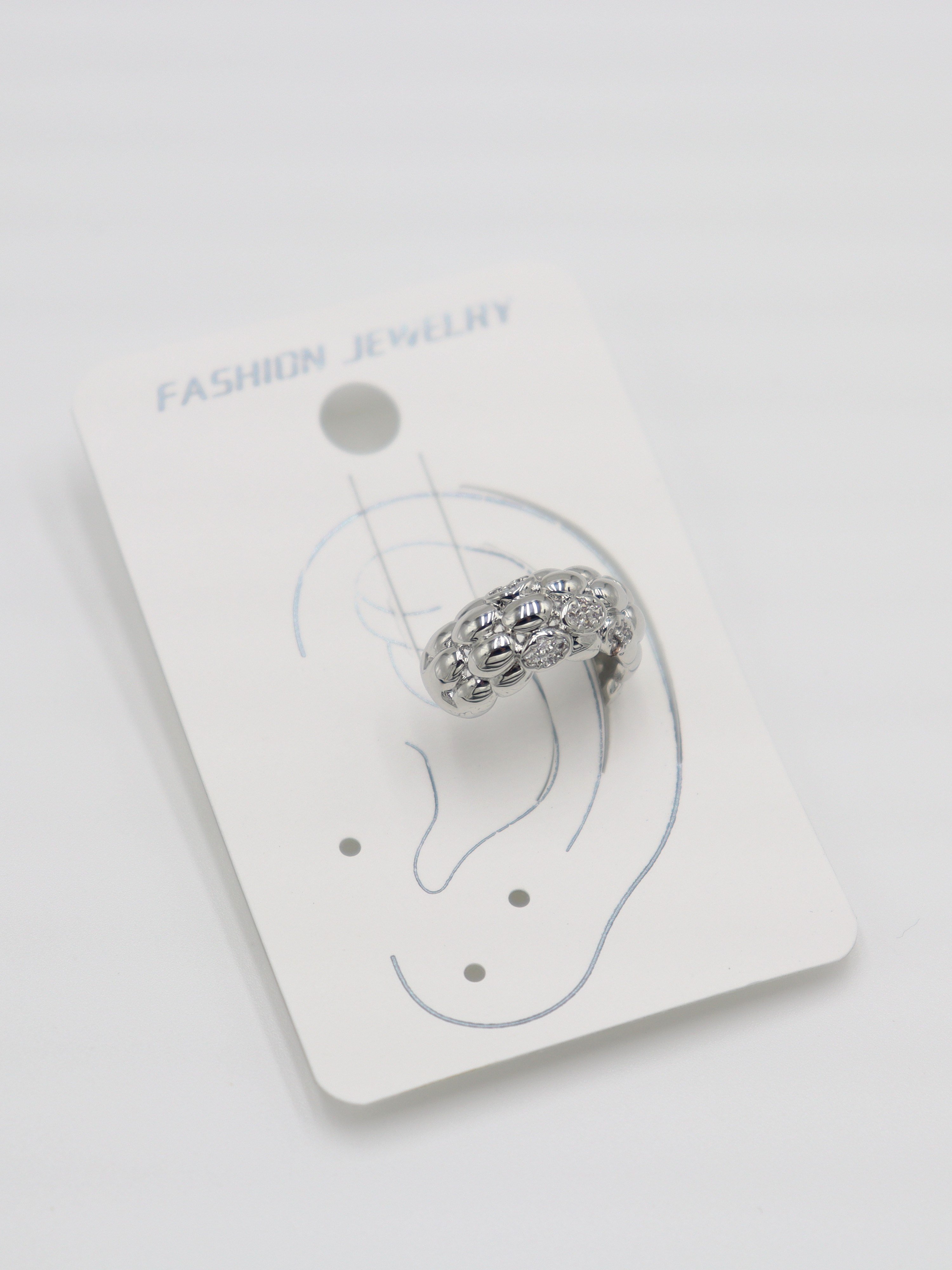 EARCUFF