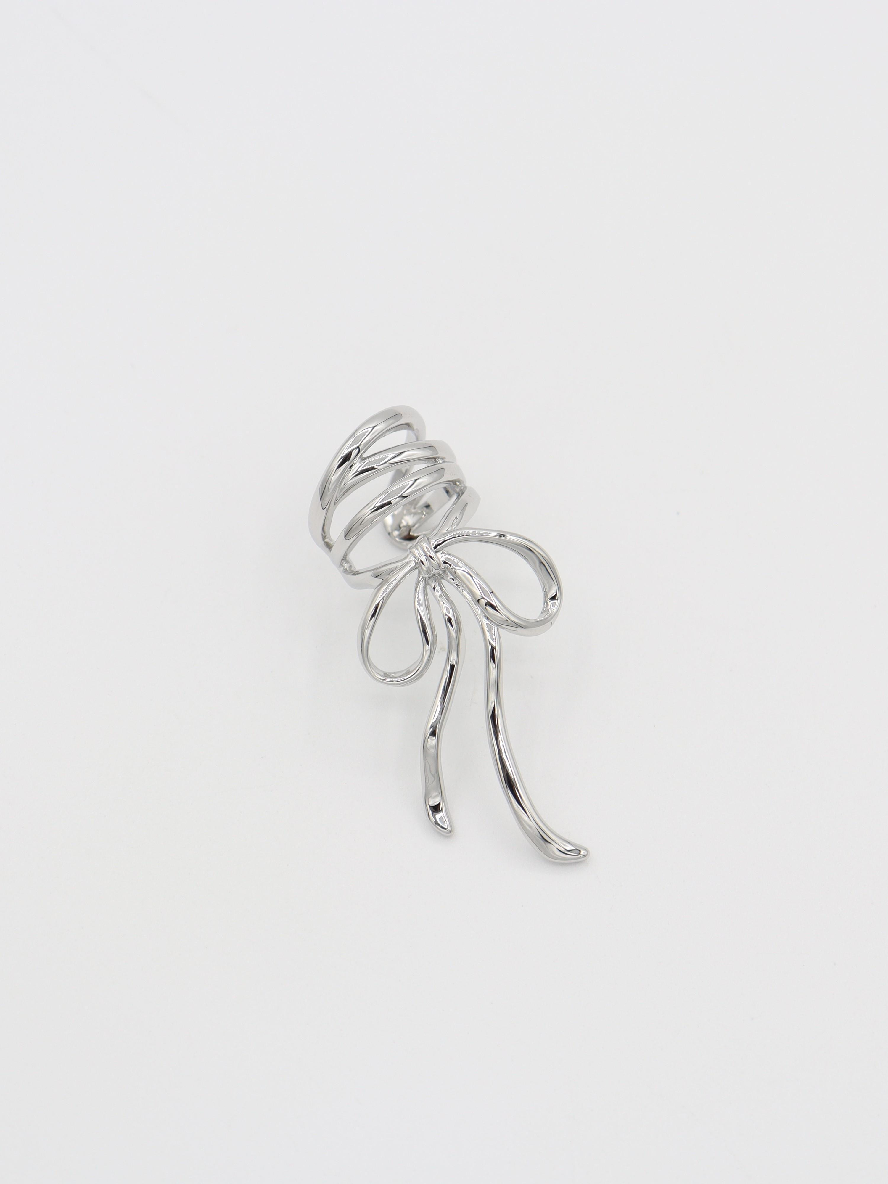 EARCUFF