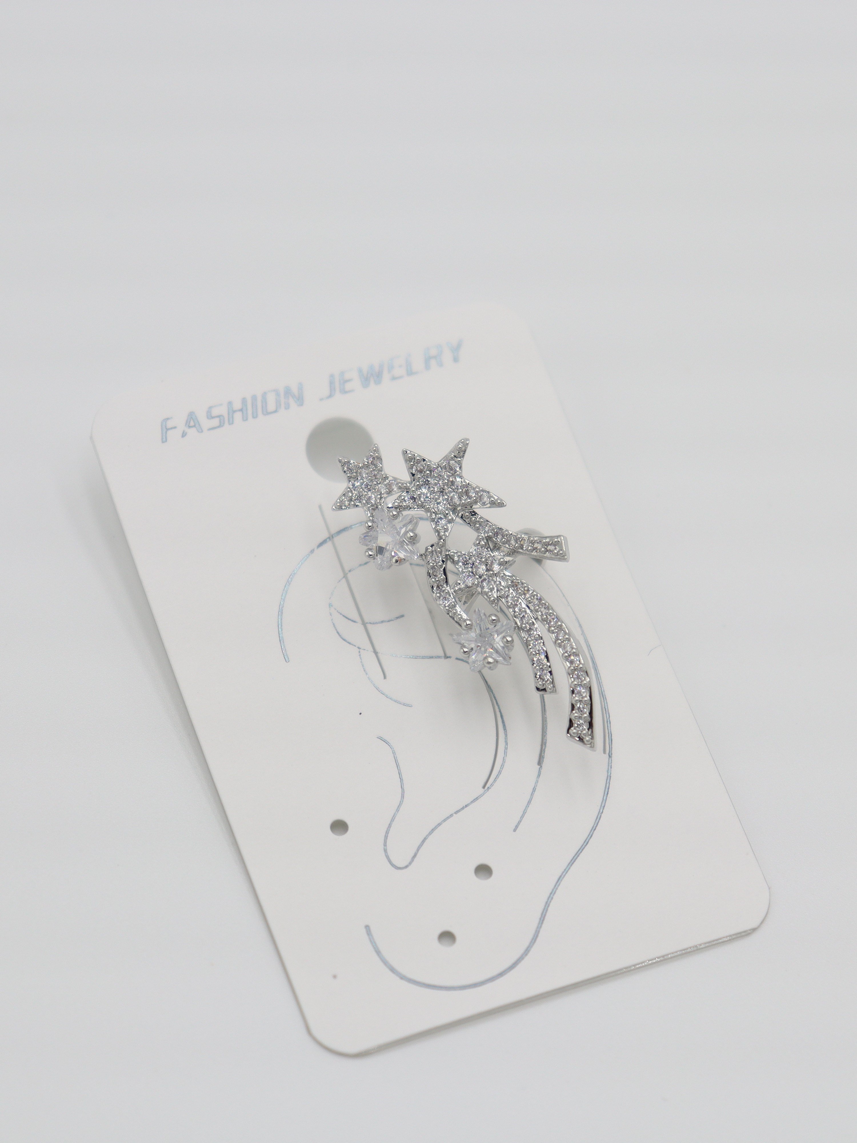 EARCUFF