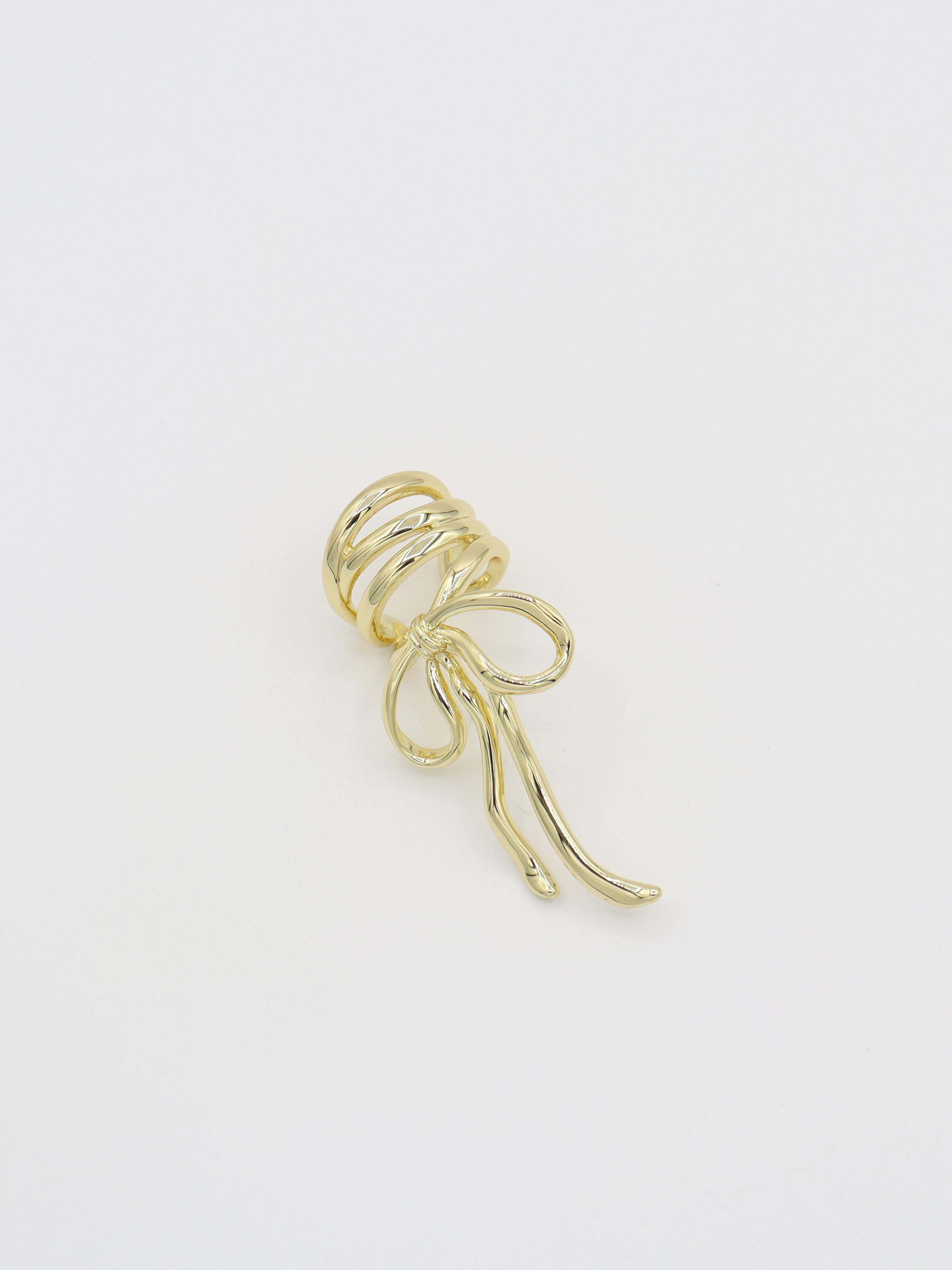 EARCUFF