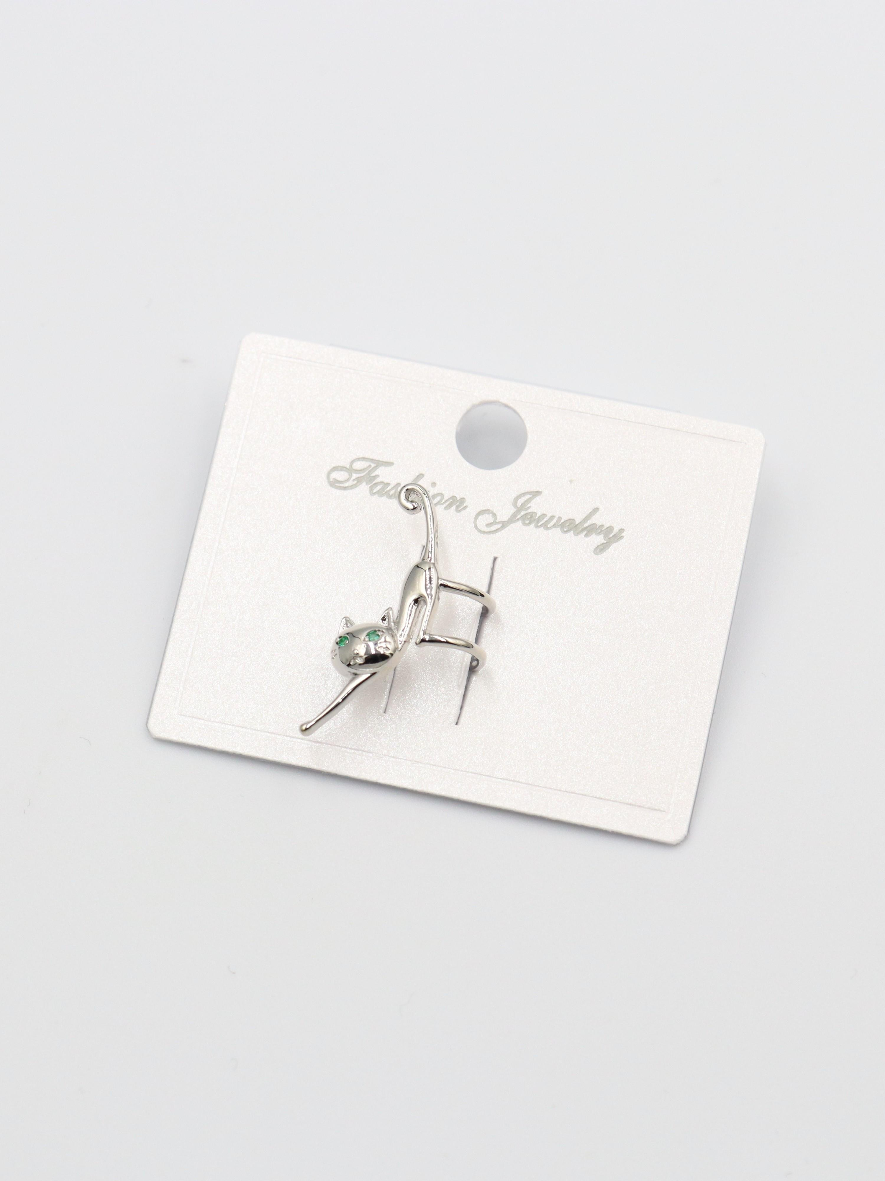 EARCUFF