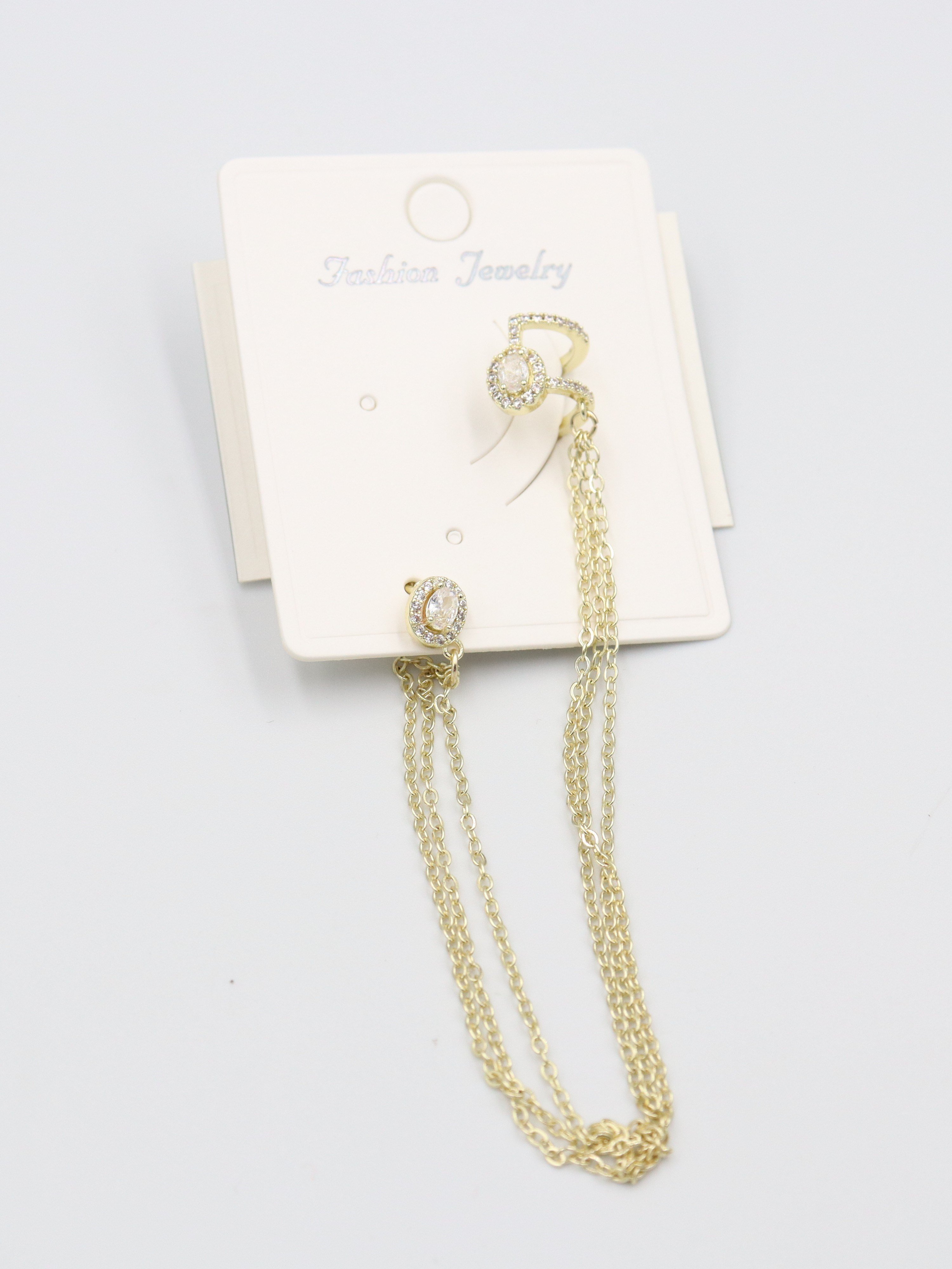 EARCUFF