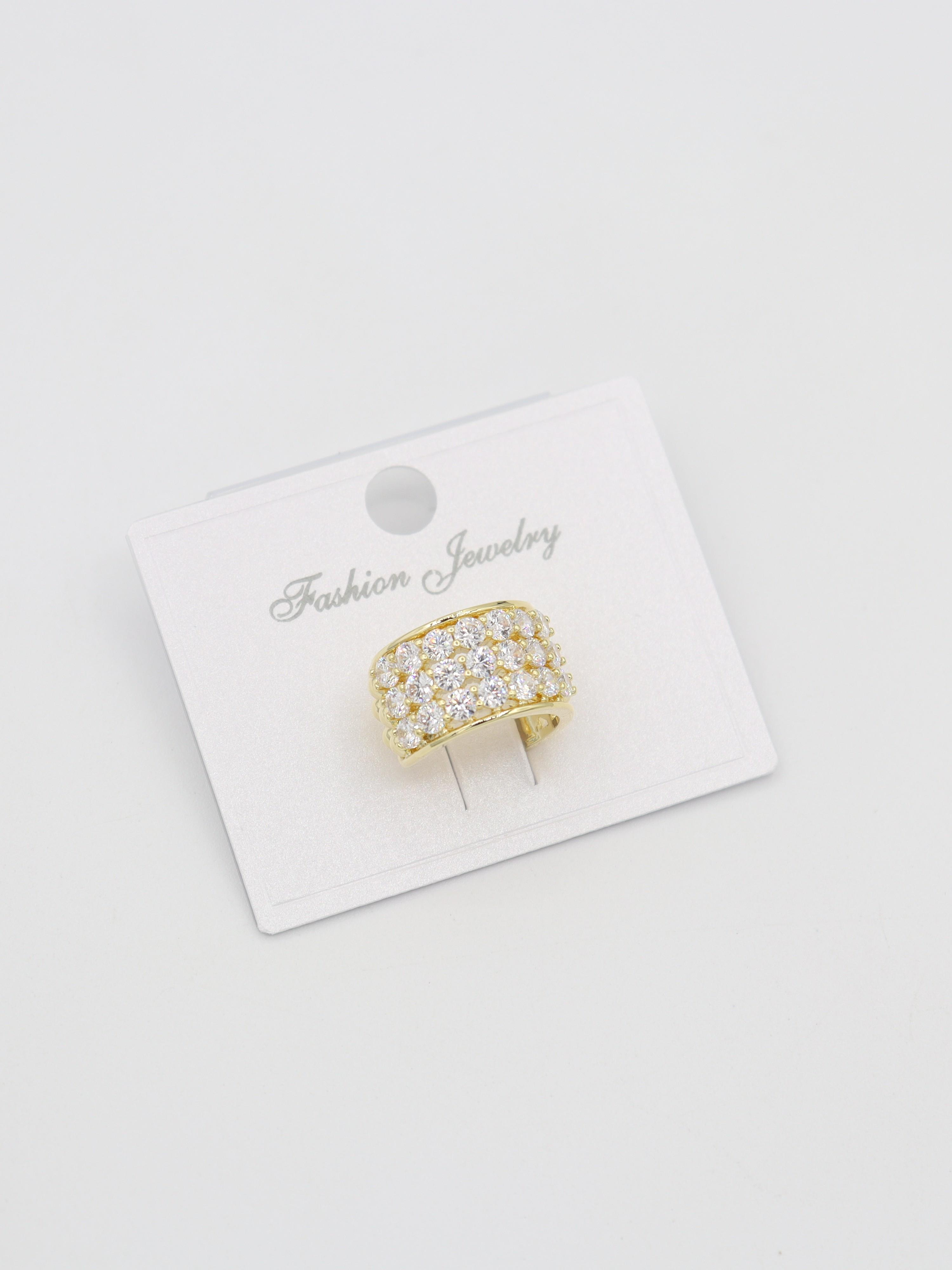 EARCUFF