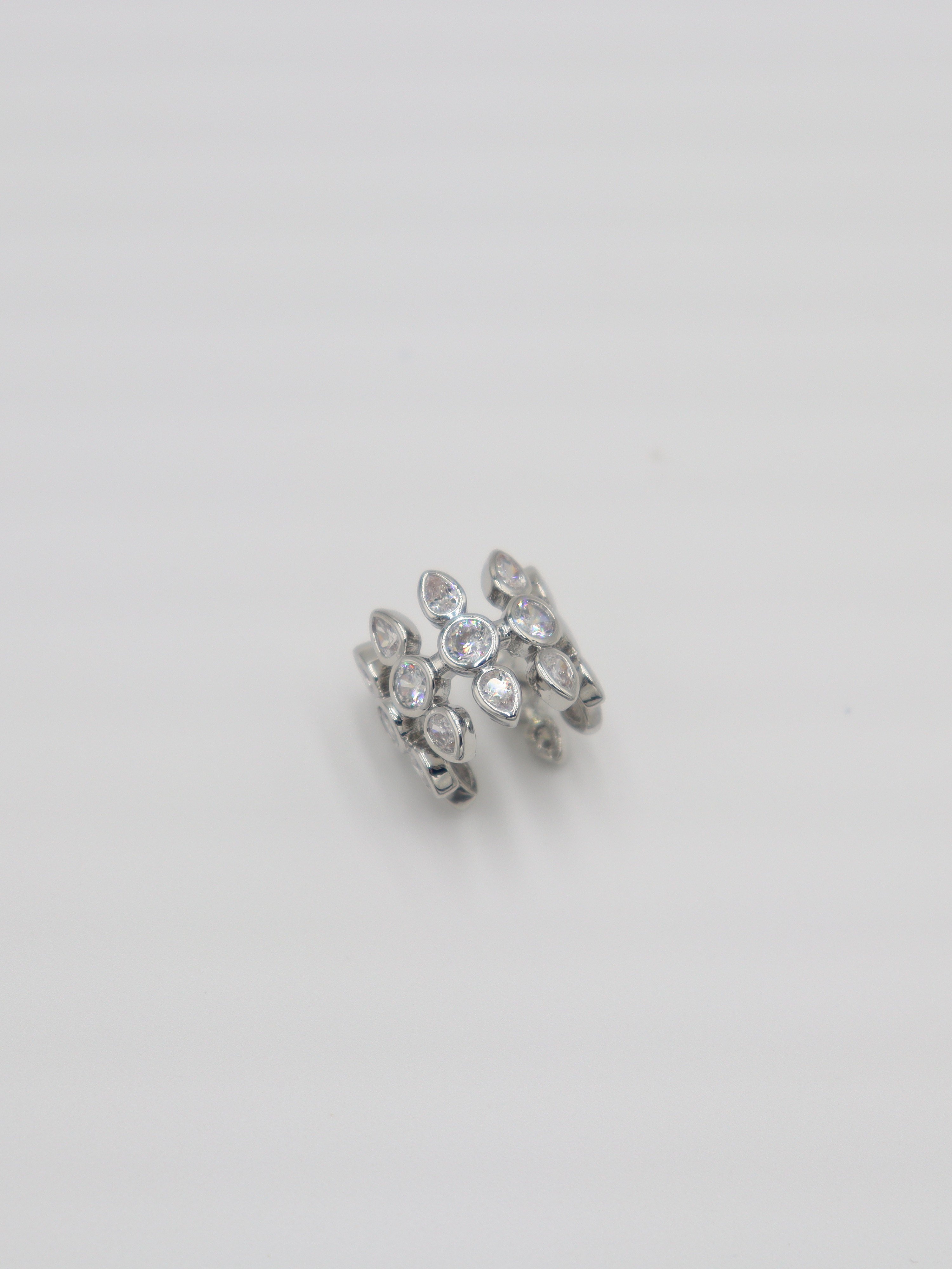 EARCUFF