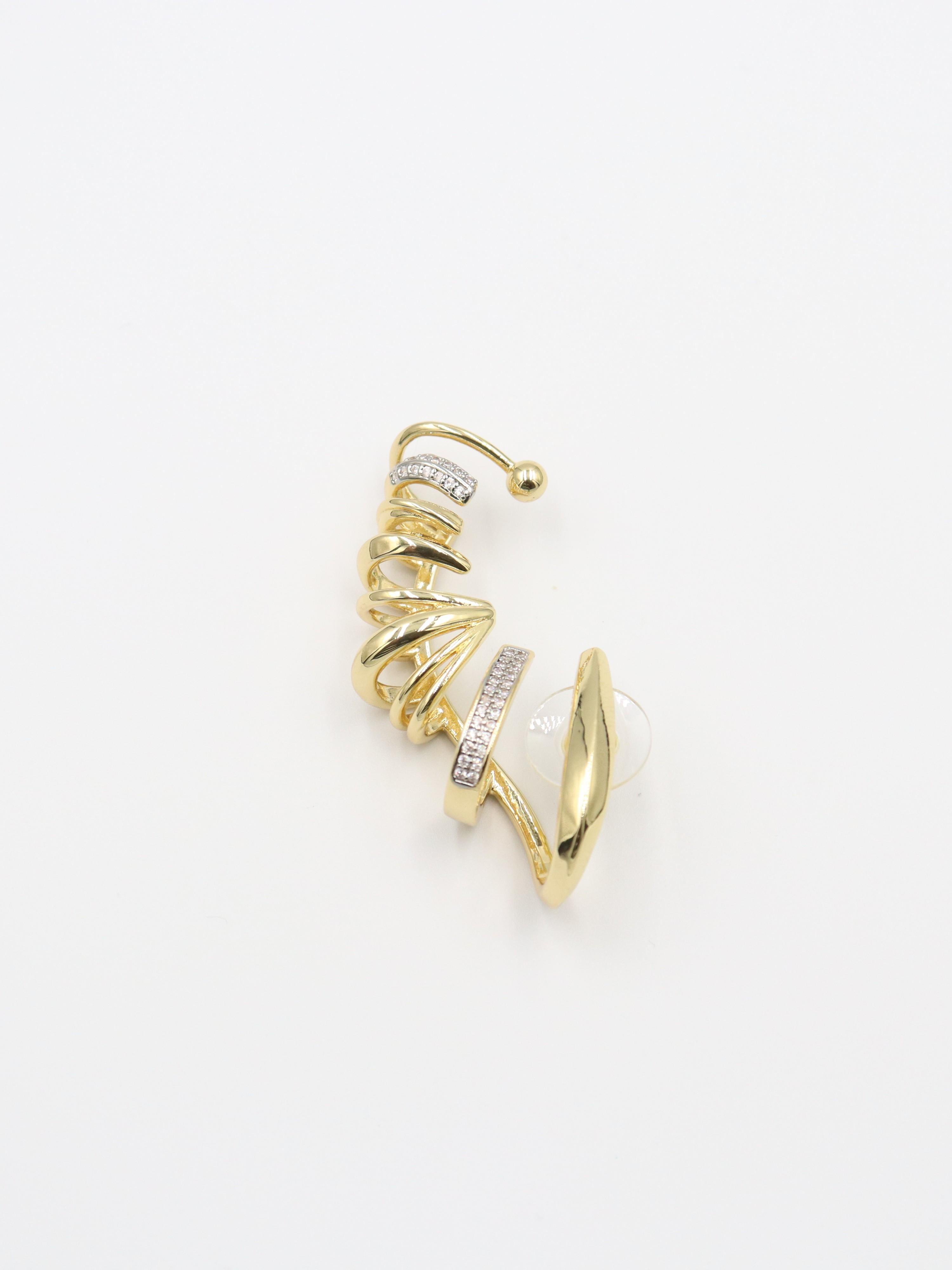 EARCUFF