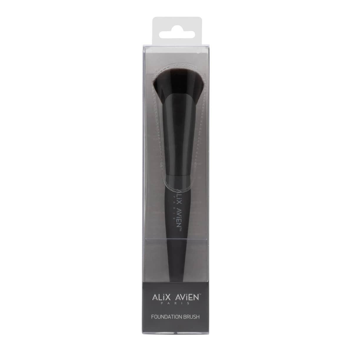 alix-avien-foundation-brush-ea0f-4.jpg