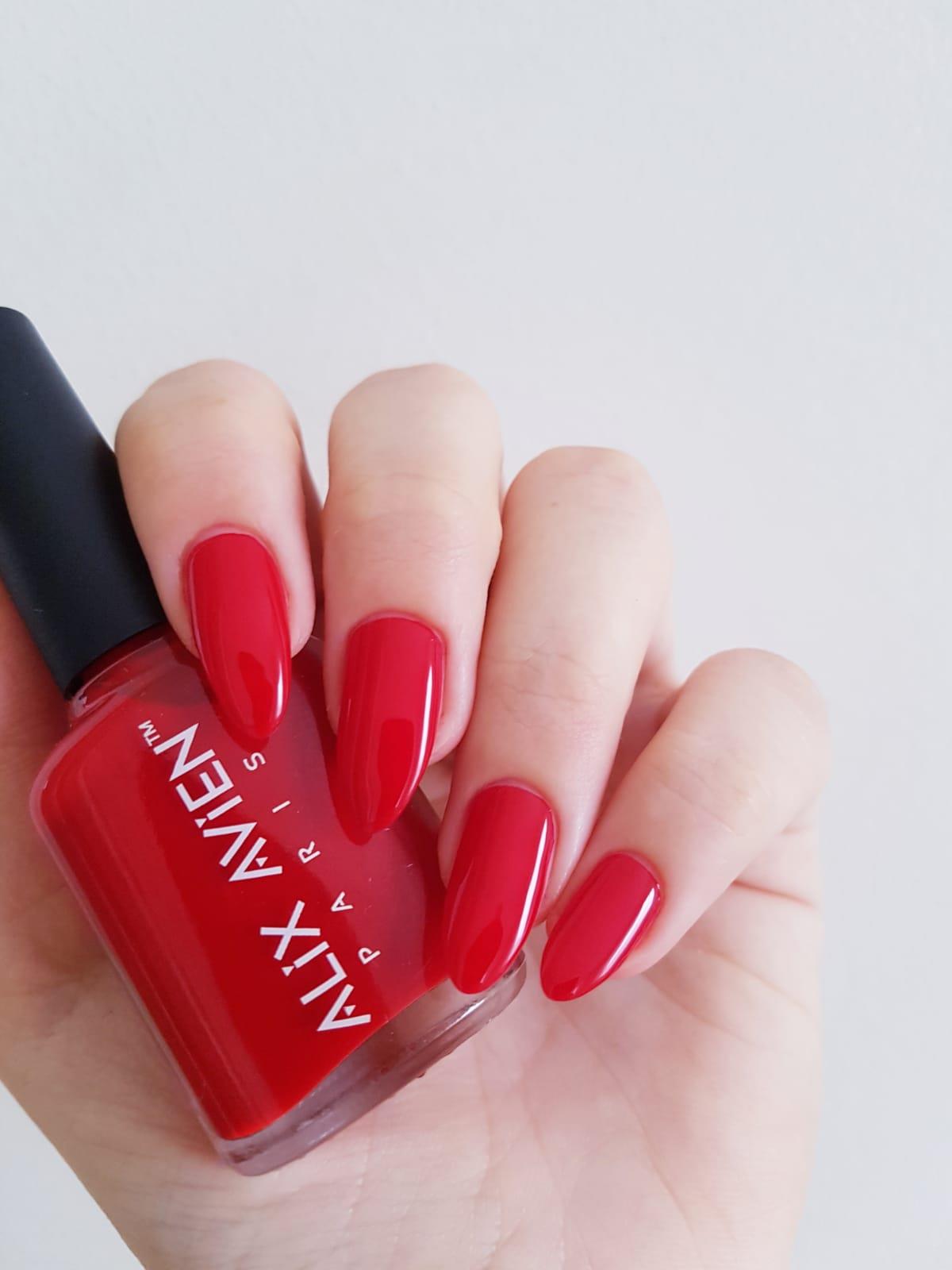 alix-avien-nail-lacquer-103-083a-9.jpg
