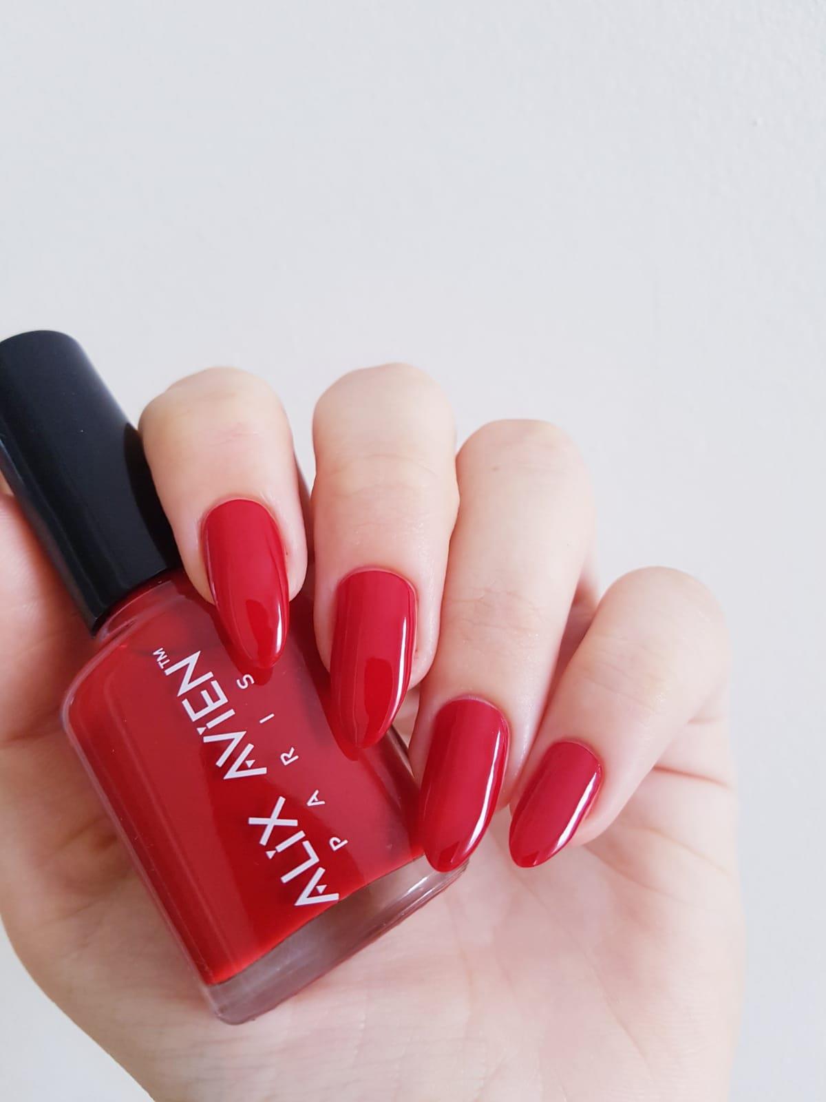 alix-avien-nail-lacquer-15-8-e2ef.jpg