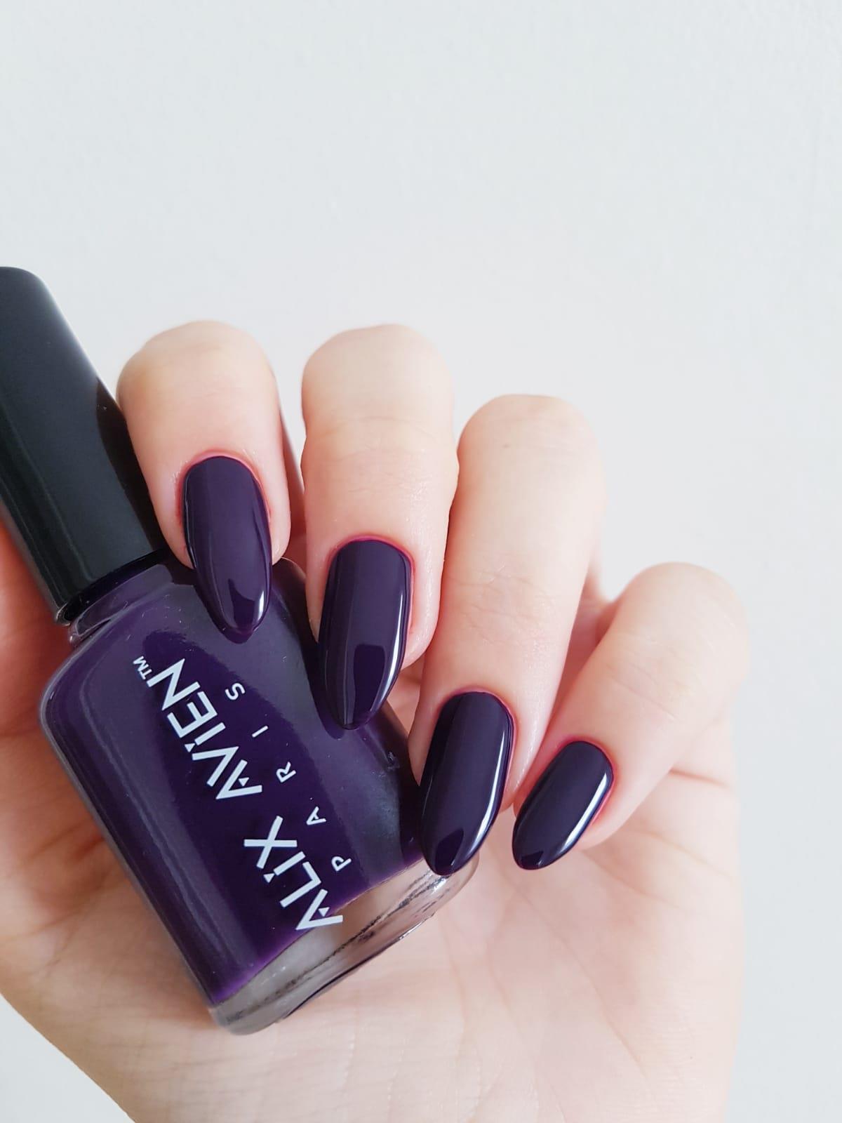 alix-avien-nail-lacquer-20-f08c77.jpg