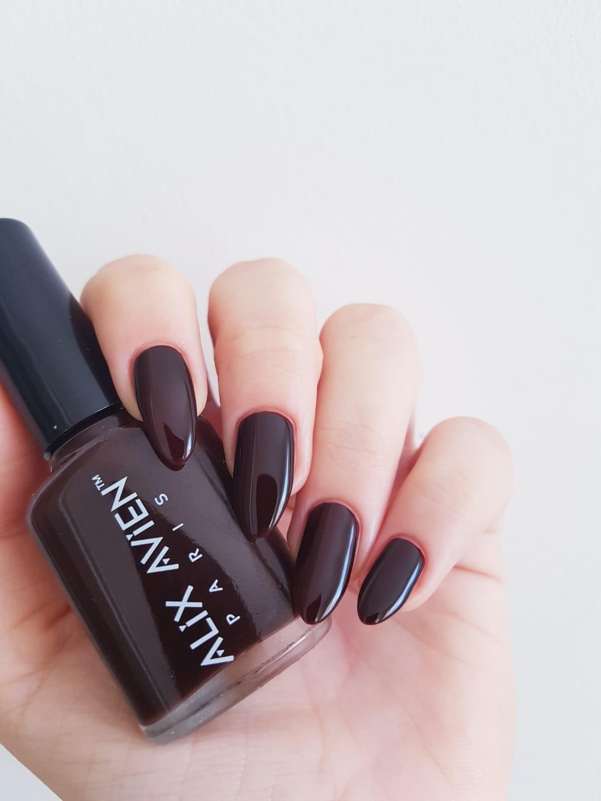 alix-avien-nail-lacquer-23-c87ed2.jpg