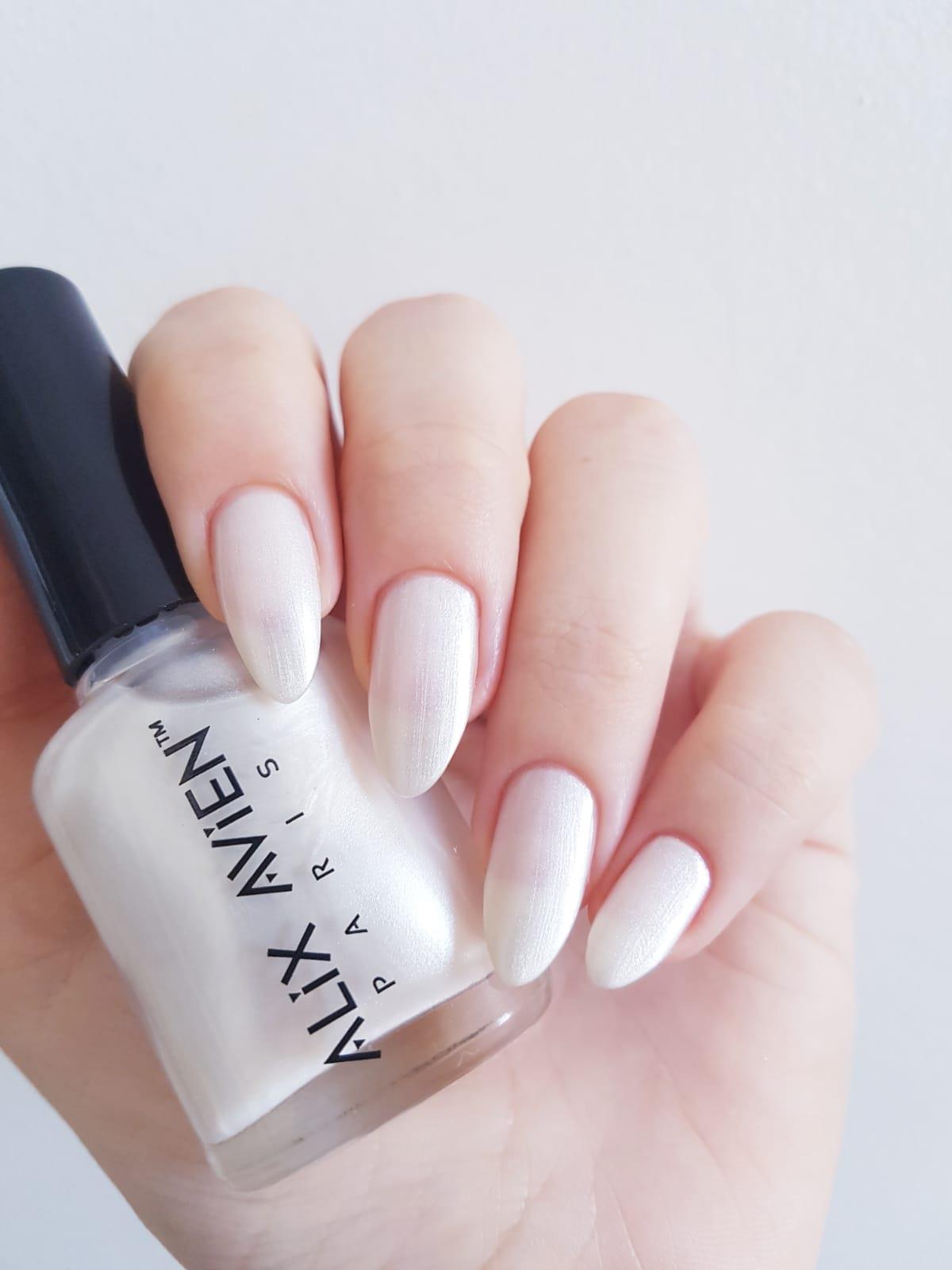 alix-avien-nail-lacquer-28-c-5155.jpg