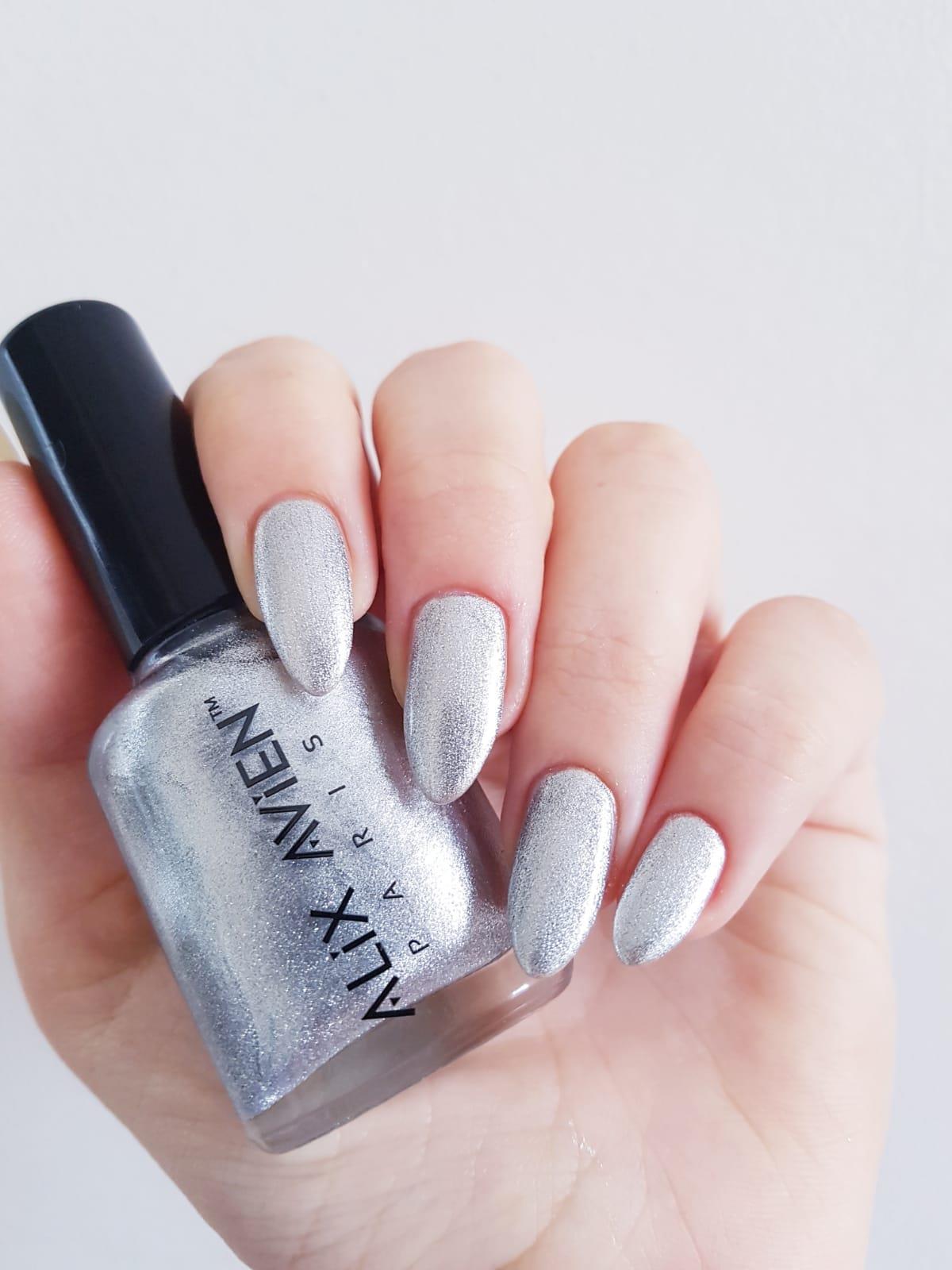 alix-avien-nail-lacquer-29-8d1f-a.jpg