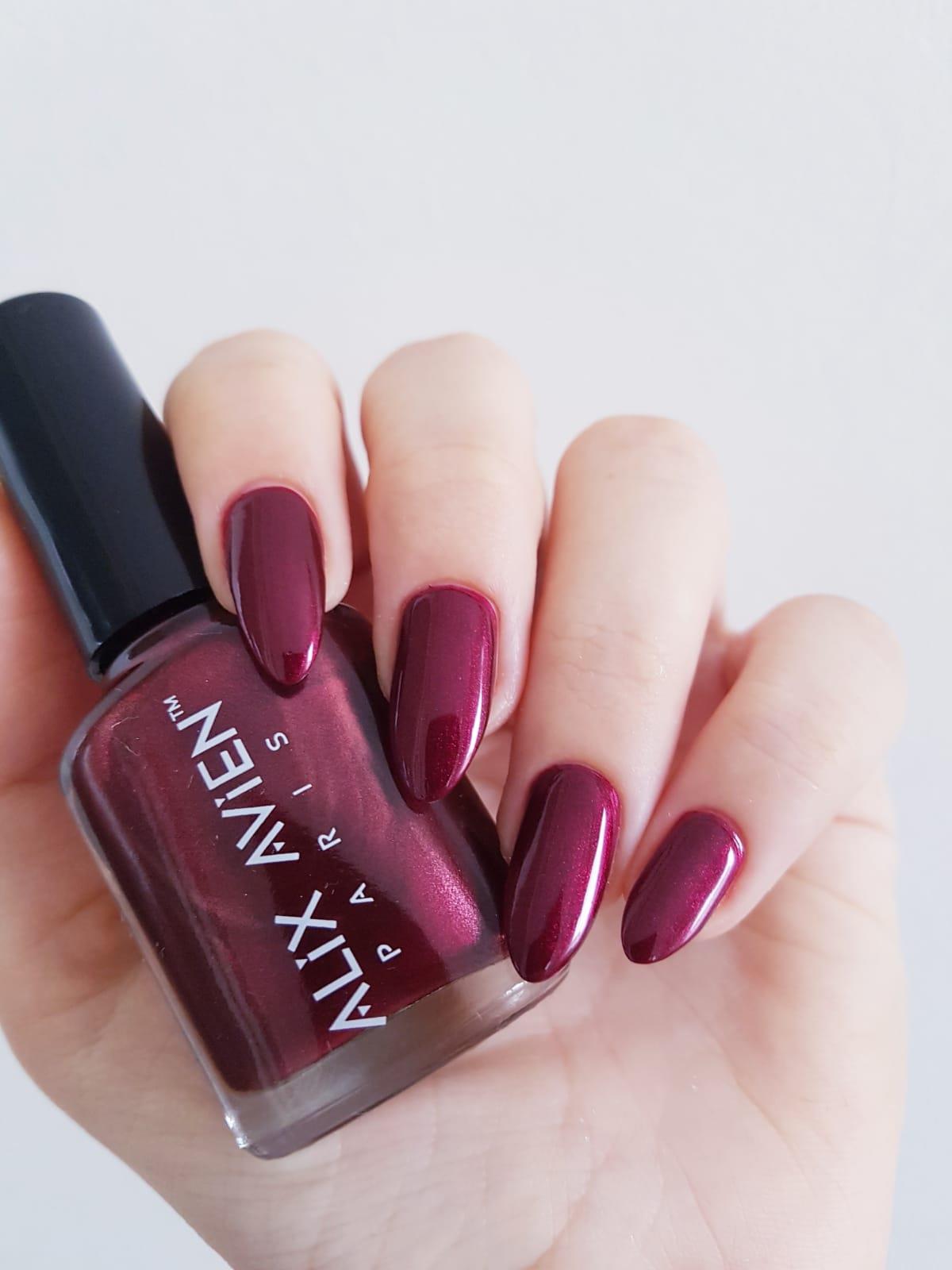 alix-avien-nail-lacquer-33-1-496e.jpg