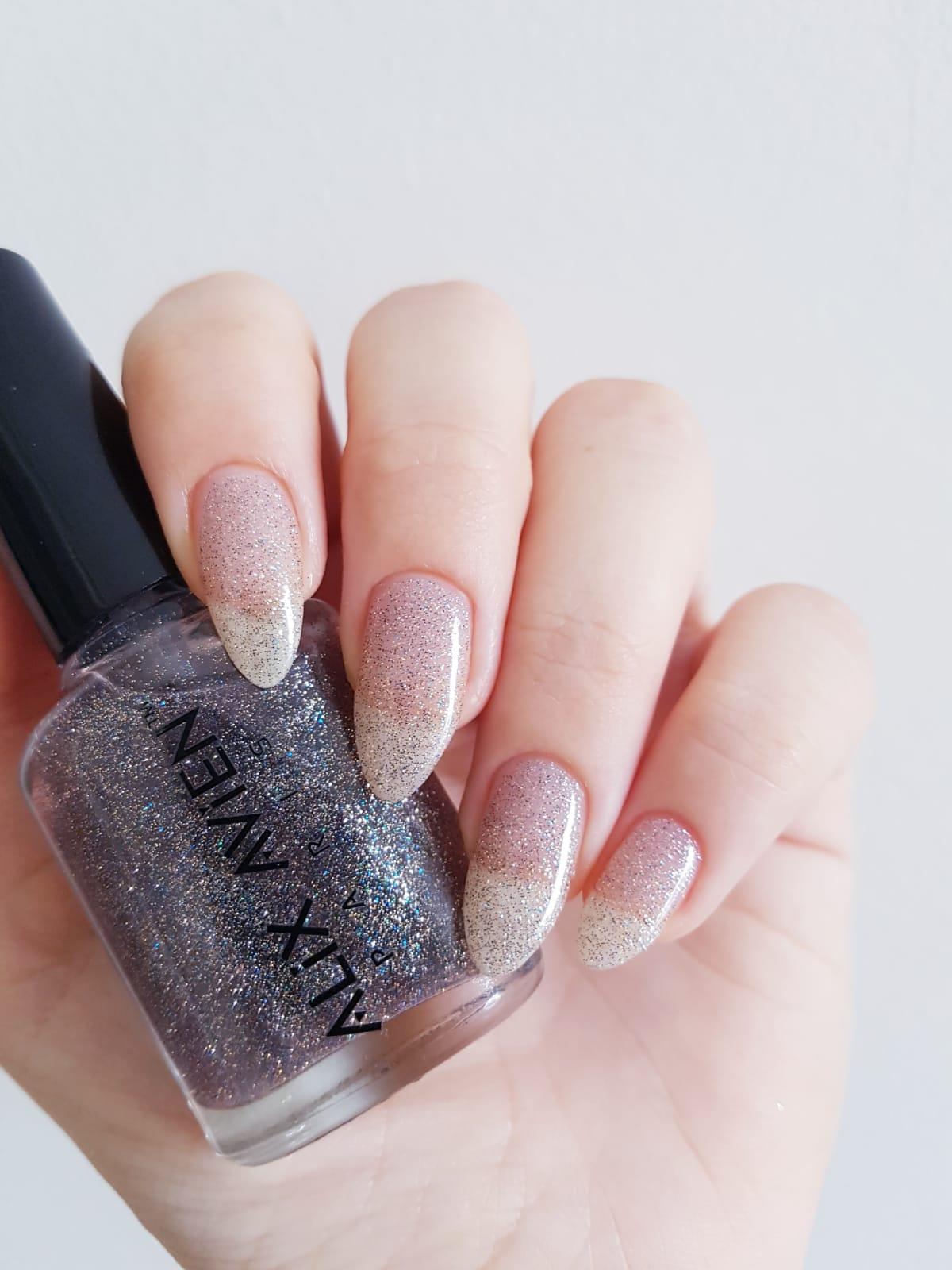 alix-avien-nail-lacquer-38-6f5abd.jpg