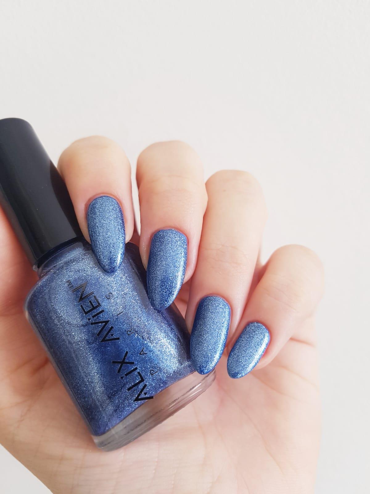 alix-avien-nail-lacquer-40-6b88fb.jpg