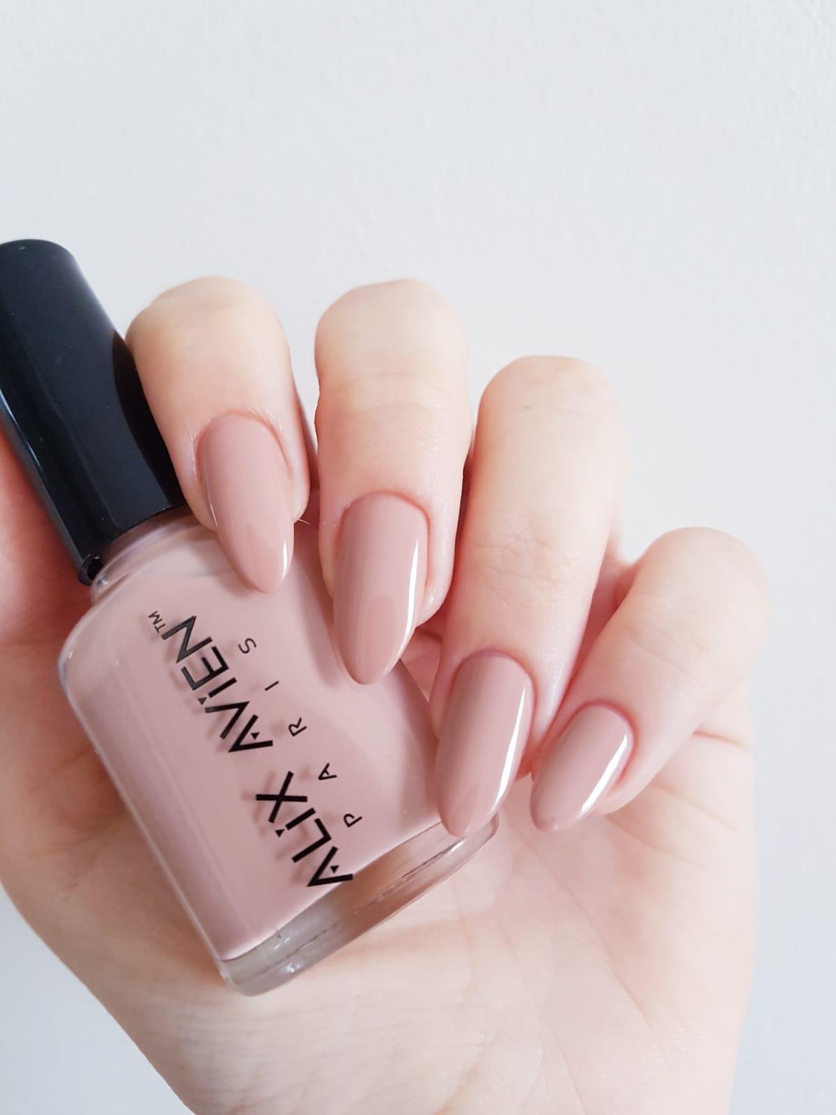 alix-avien-nail-lacquer-49-44-890.jpg