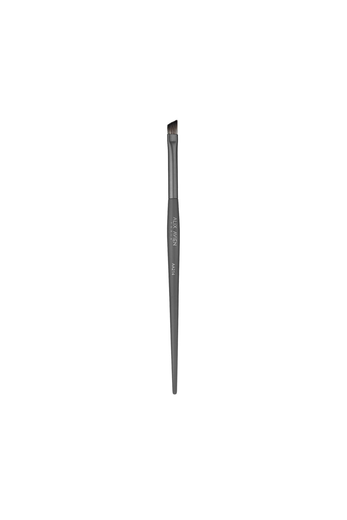 alix-avien-small-angle-brush-aa214-fddad4.jpg