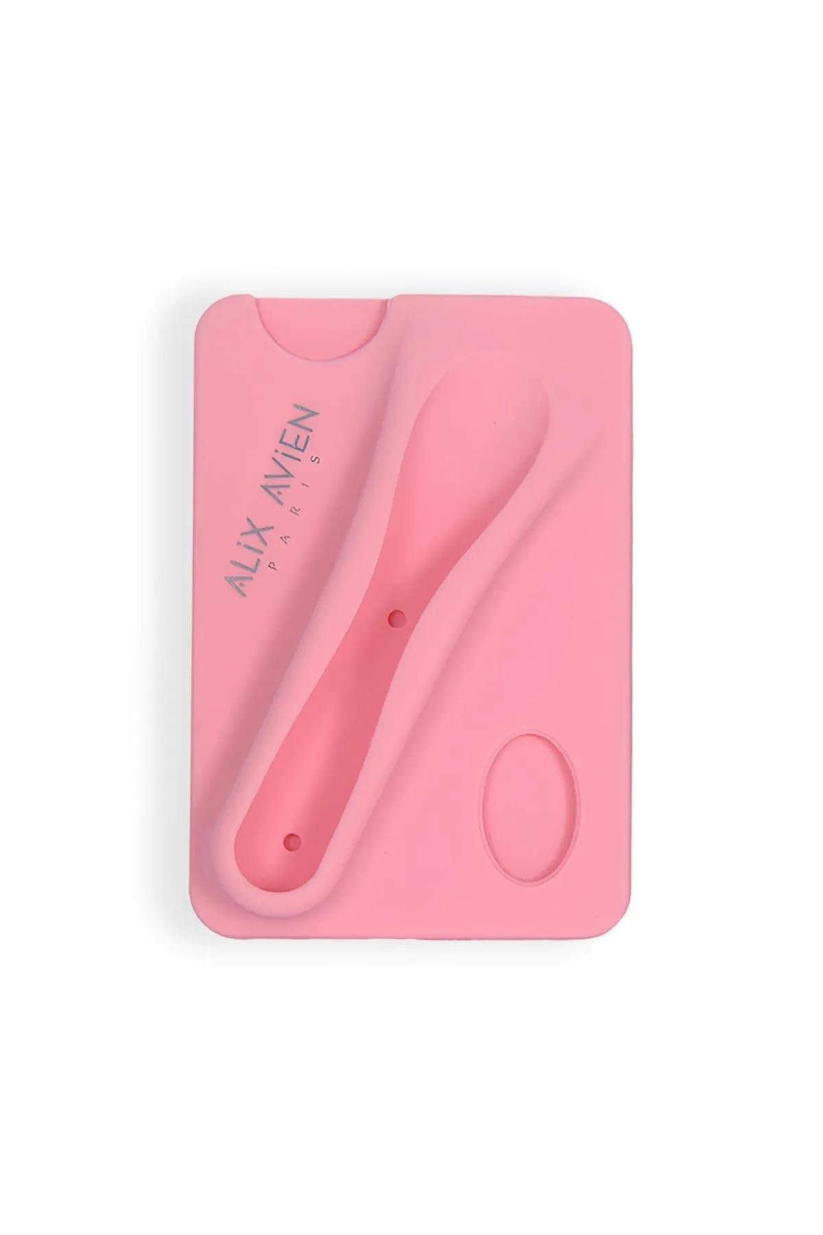 Koruyucu, Dolgunlaştırıcı, Nemlendirici Pembe Dudak Parlatıcısı - Silky Care Kılıf ve Lipgloss Set