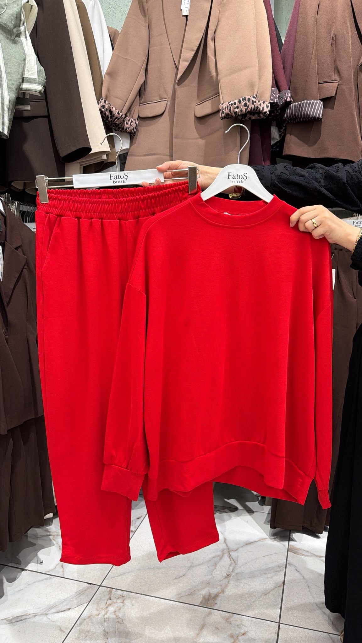 Basic Sweatshirt & Pantolon Takımı