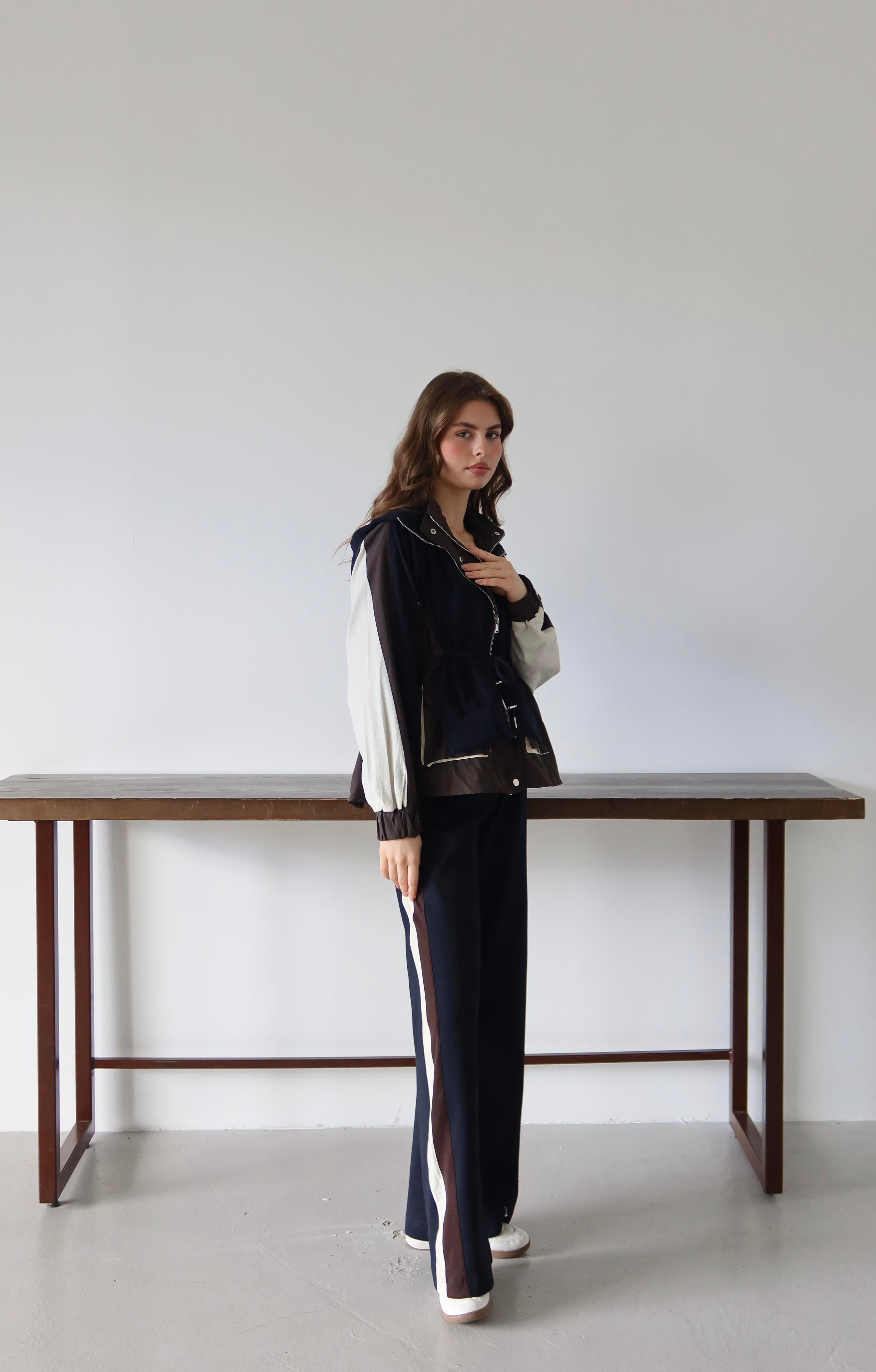 Casual Fit Şeritli Eşofman Takımı