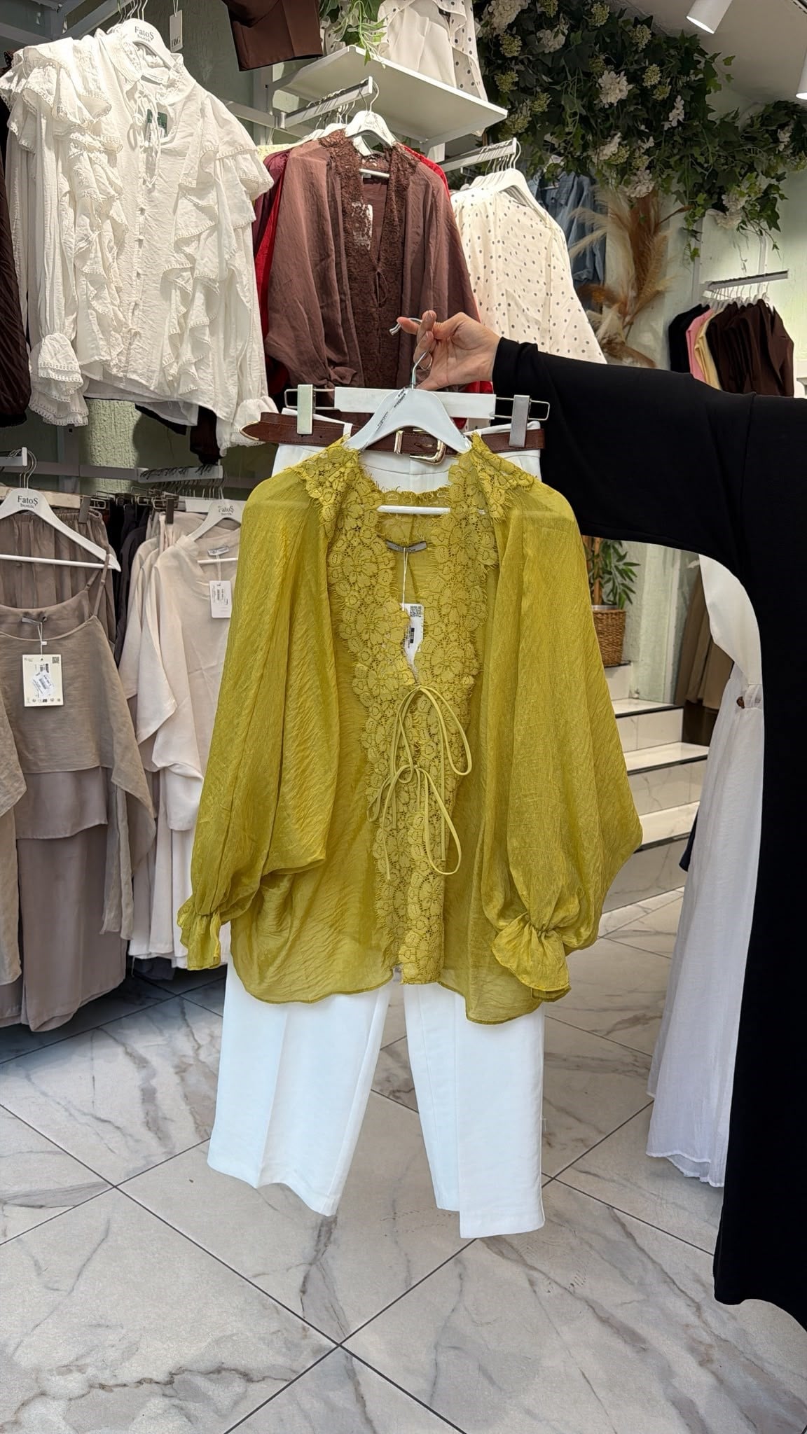 Dantelli Gömlek