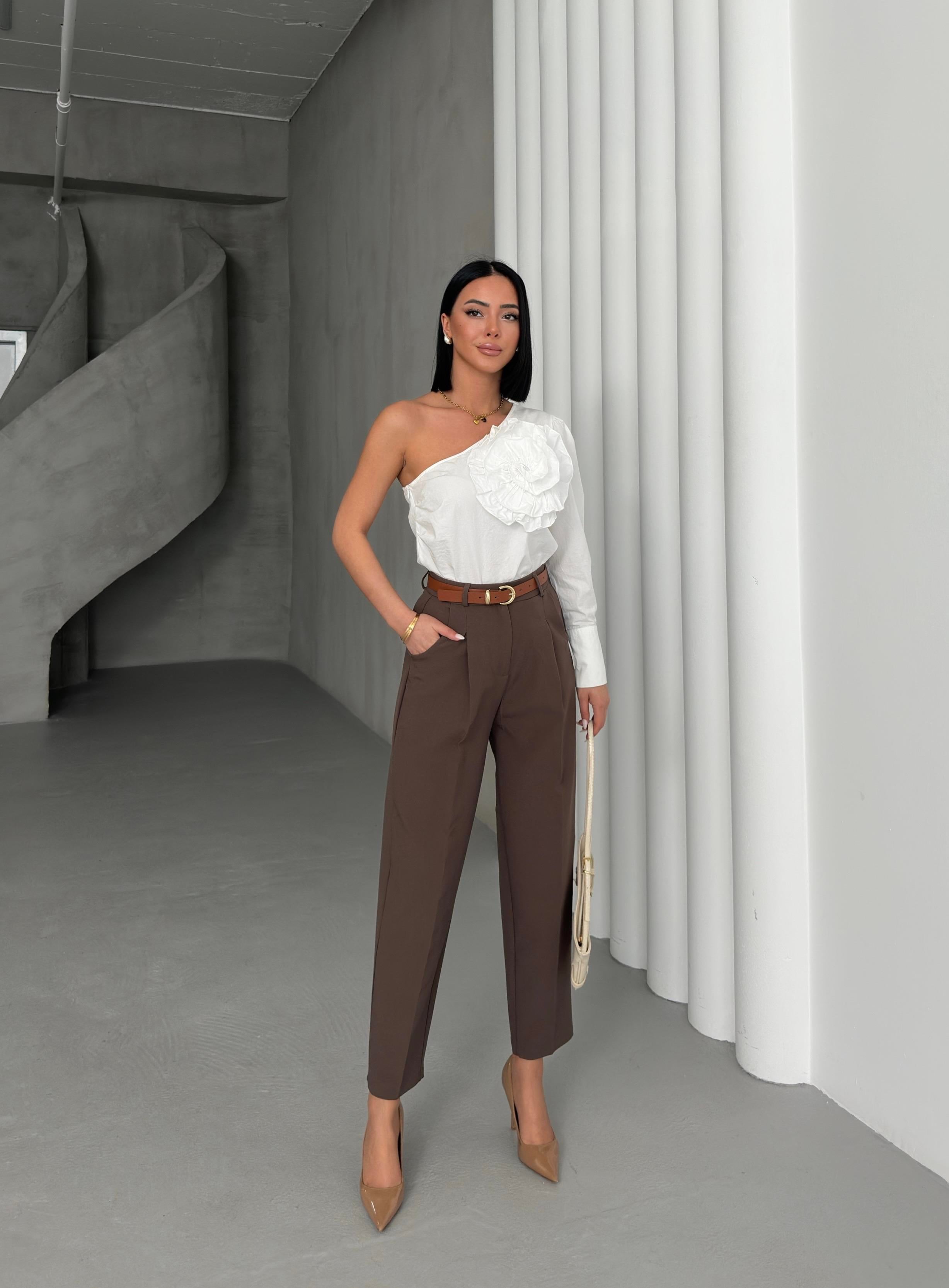 İnce Kemerli Pantolon