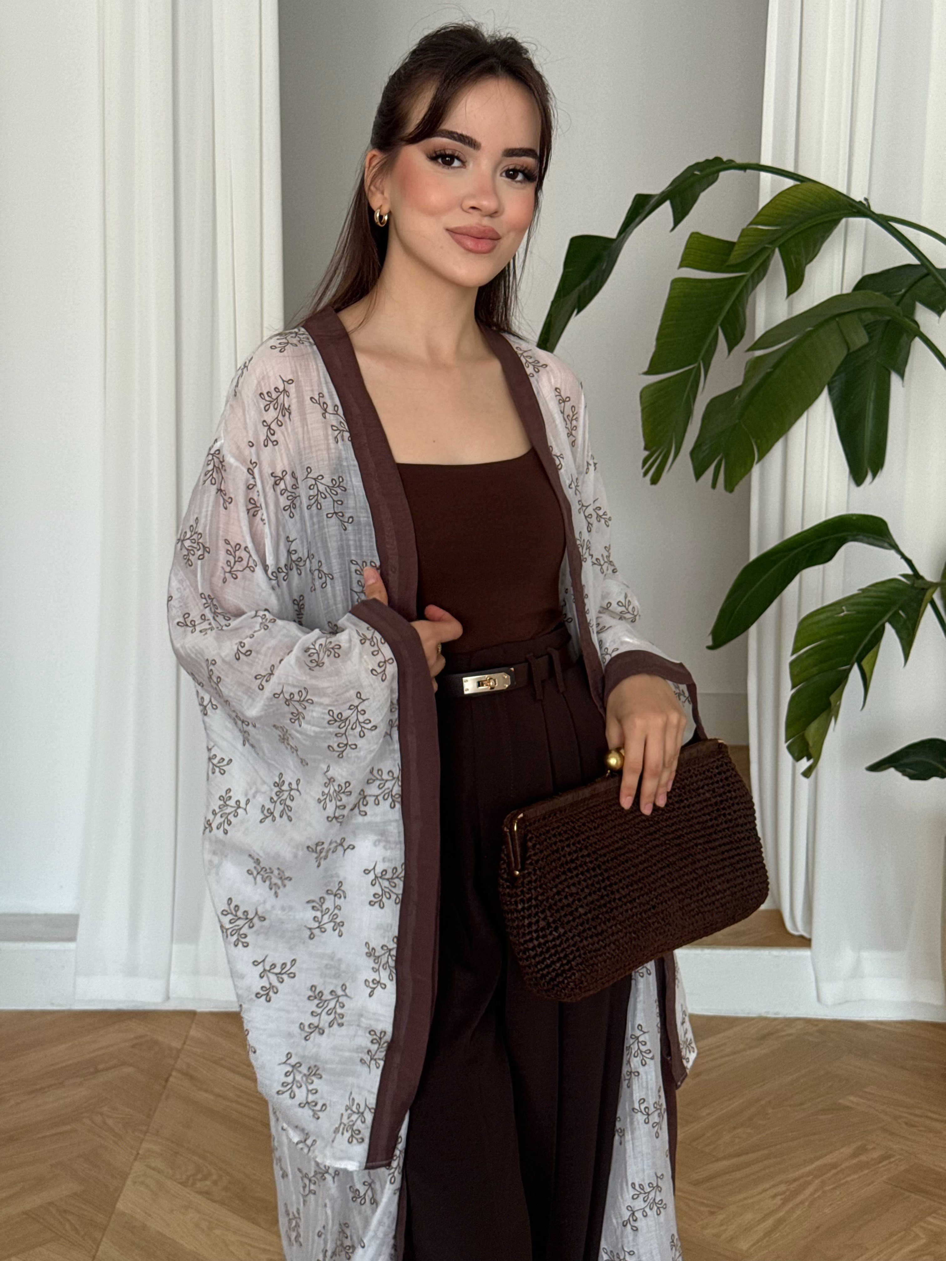 Nakıl İşlemeli Kimono