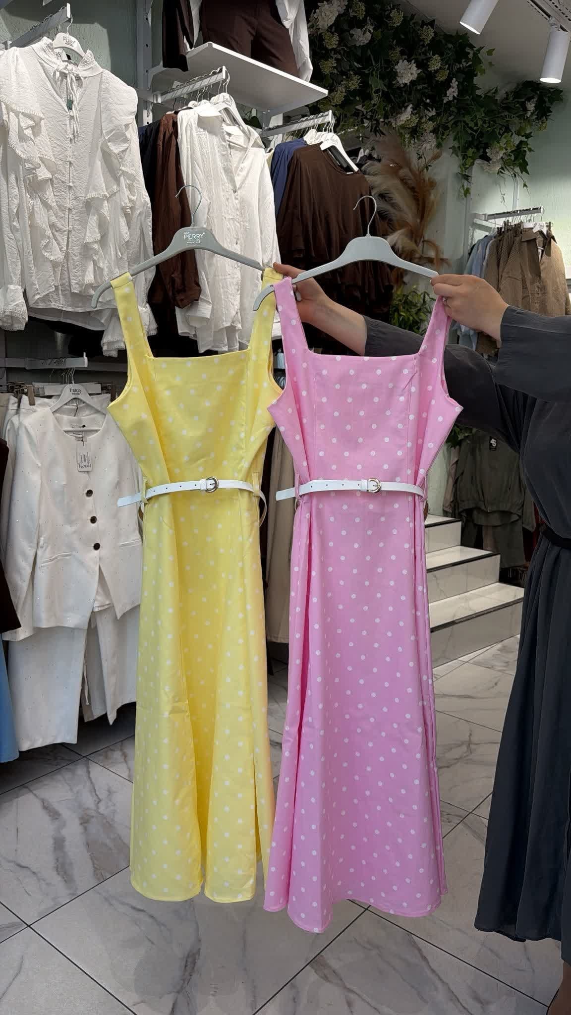 Puantiyeli Kemer Detay Maxi Elbise