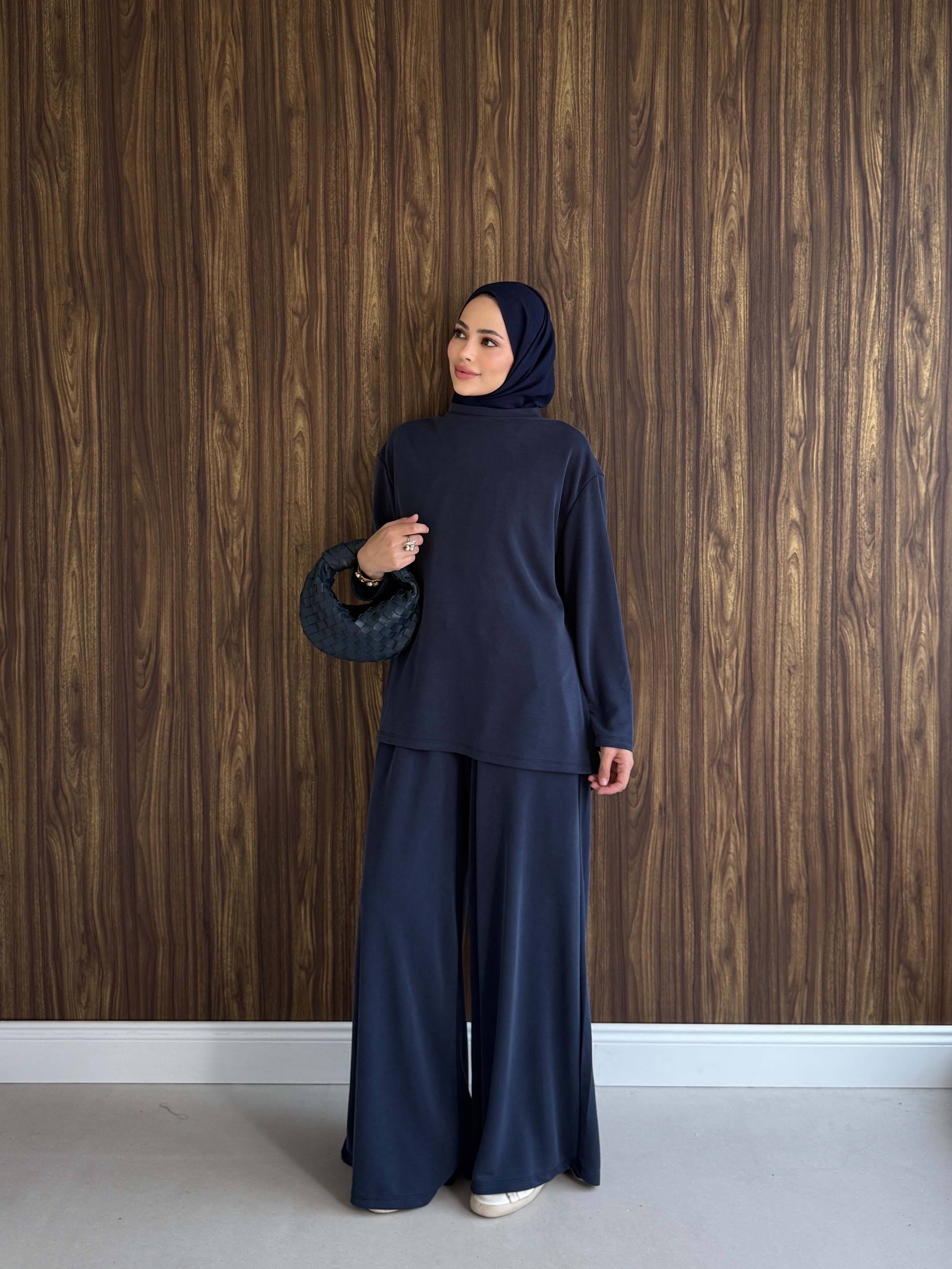 Bol Paça Rahat Takım Lacivert