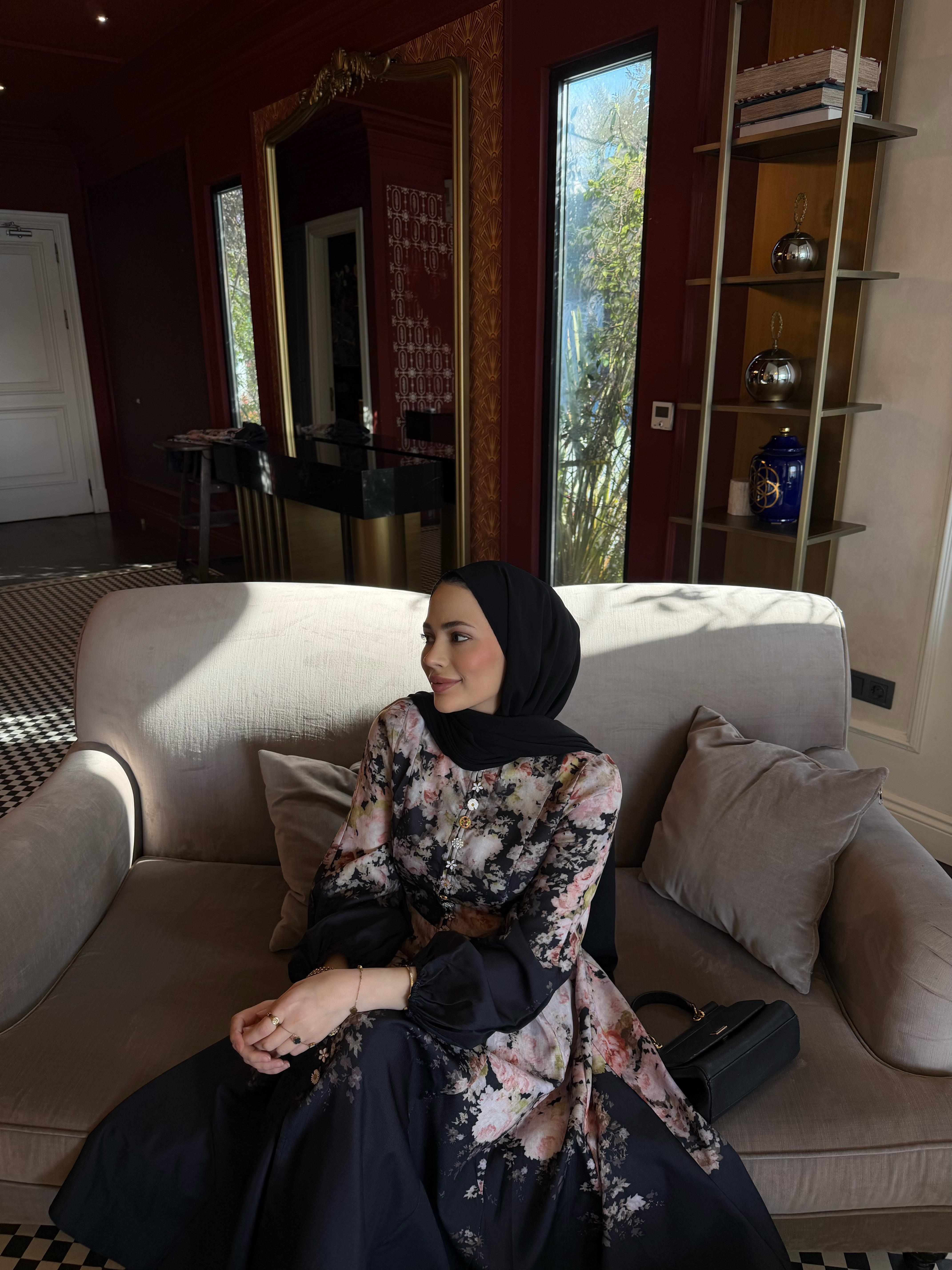 Çiçekli Özel Tasarım Elbise Siyah (Ön Sipariş)