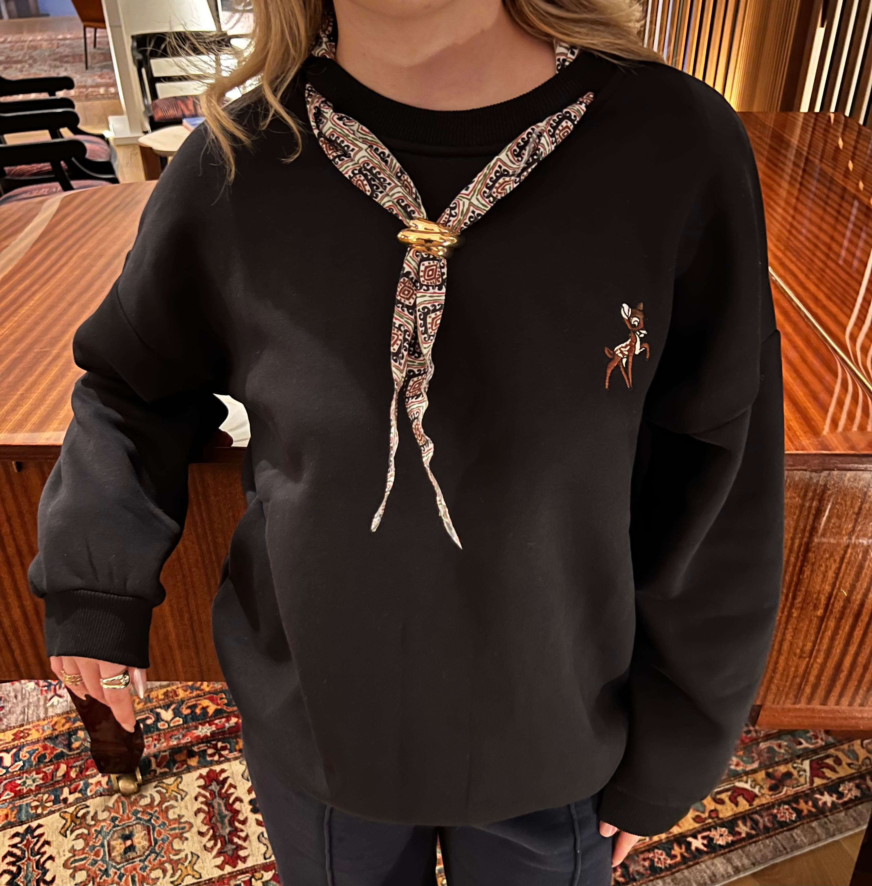 Fularlı Sweatshirt Siyah
