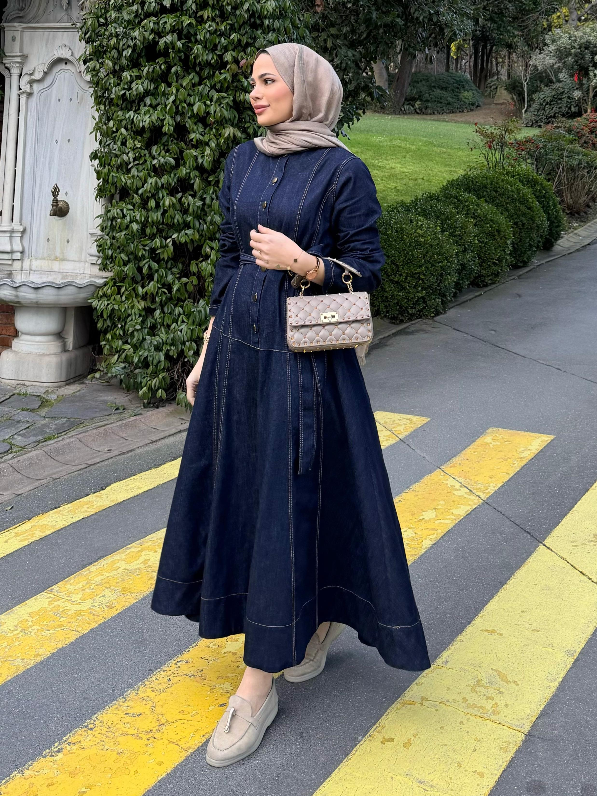 Kuşaklı Kot Elbise