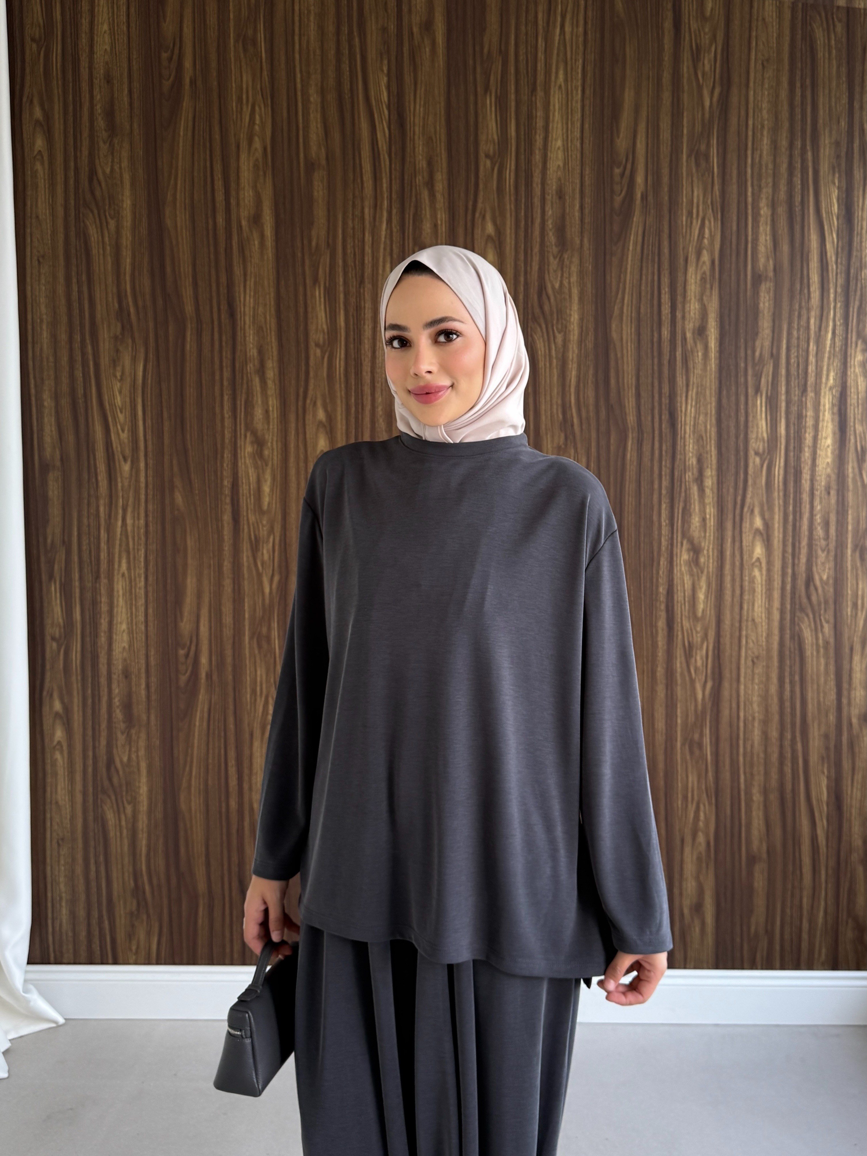 Paçası Lastikli Rahat Takım Siyah