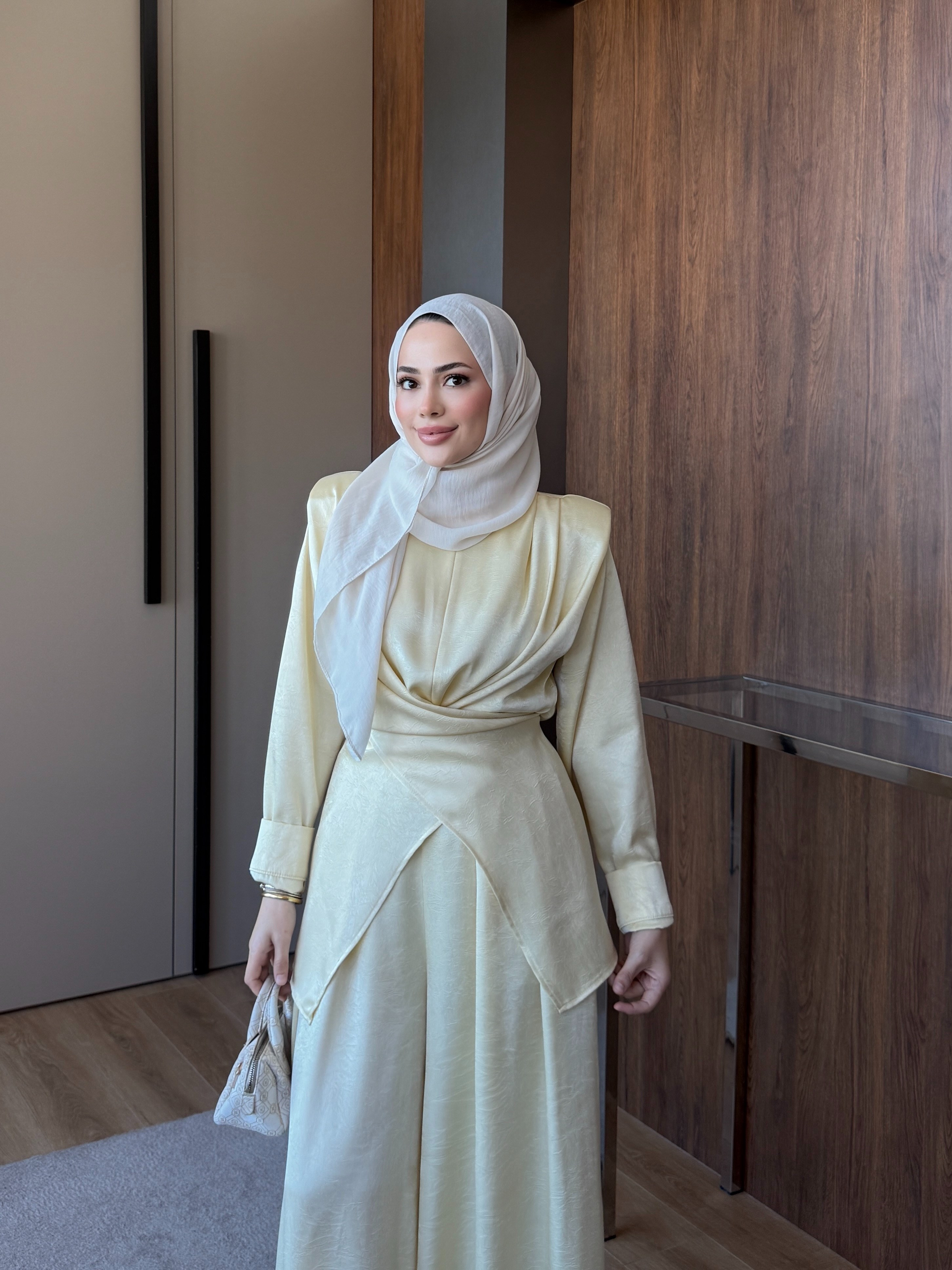Saten pantolon Takım Sarı