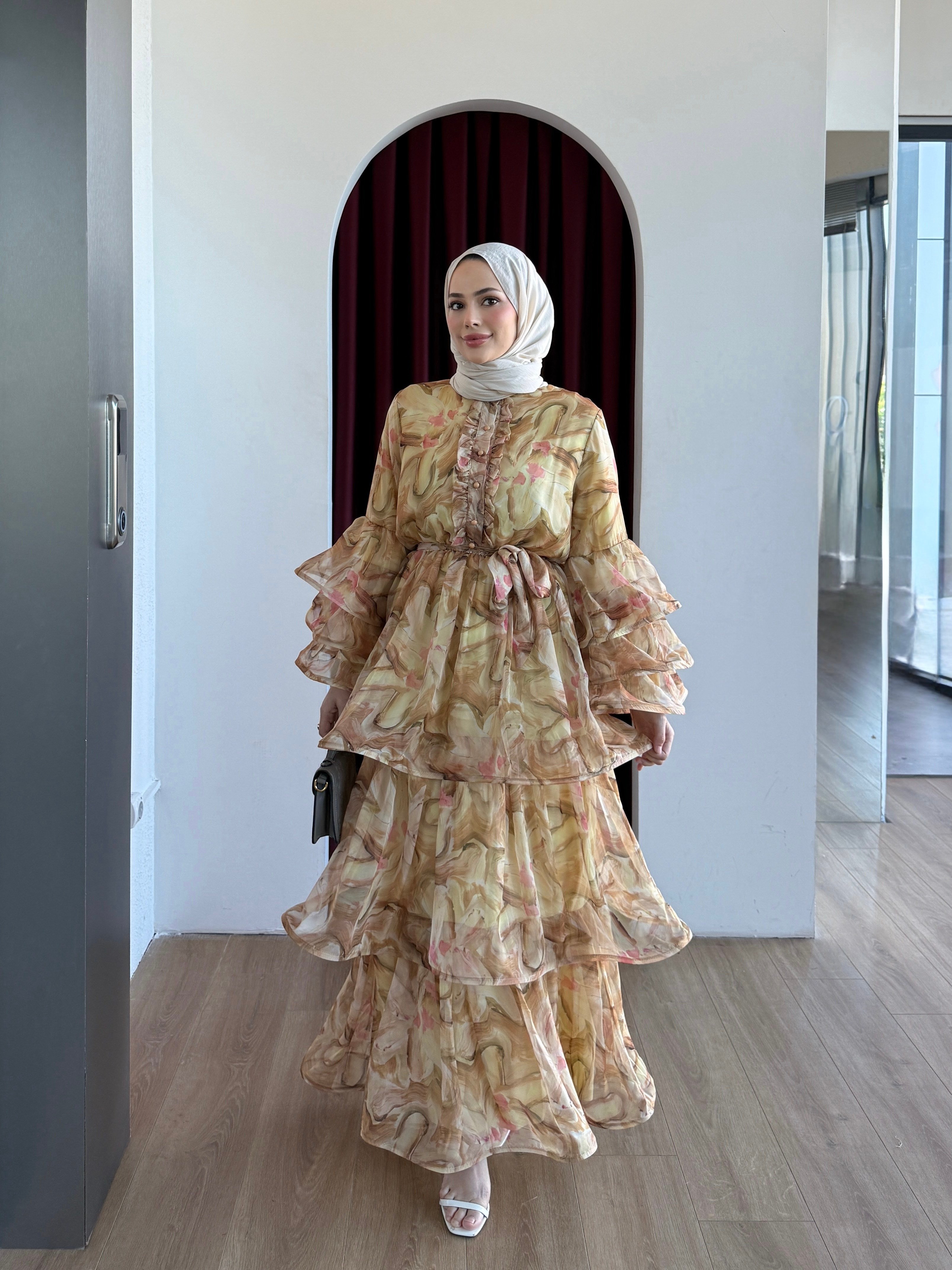Volanlı Desenli Şifon Elbise Sarı