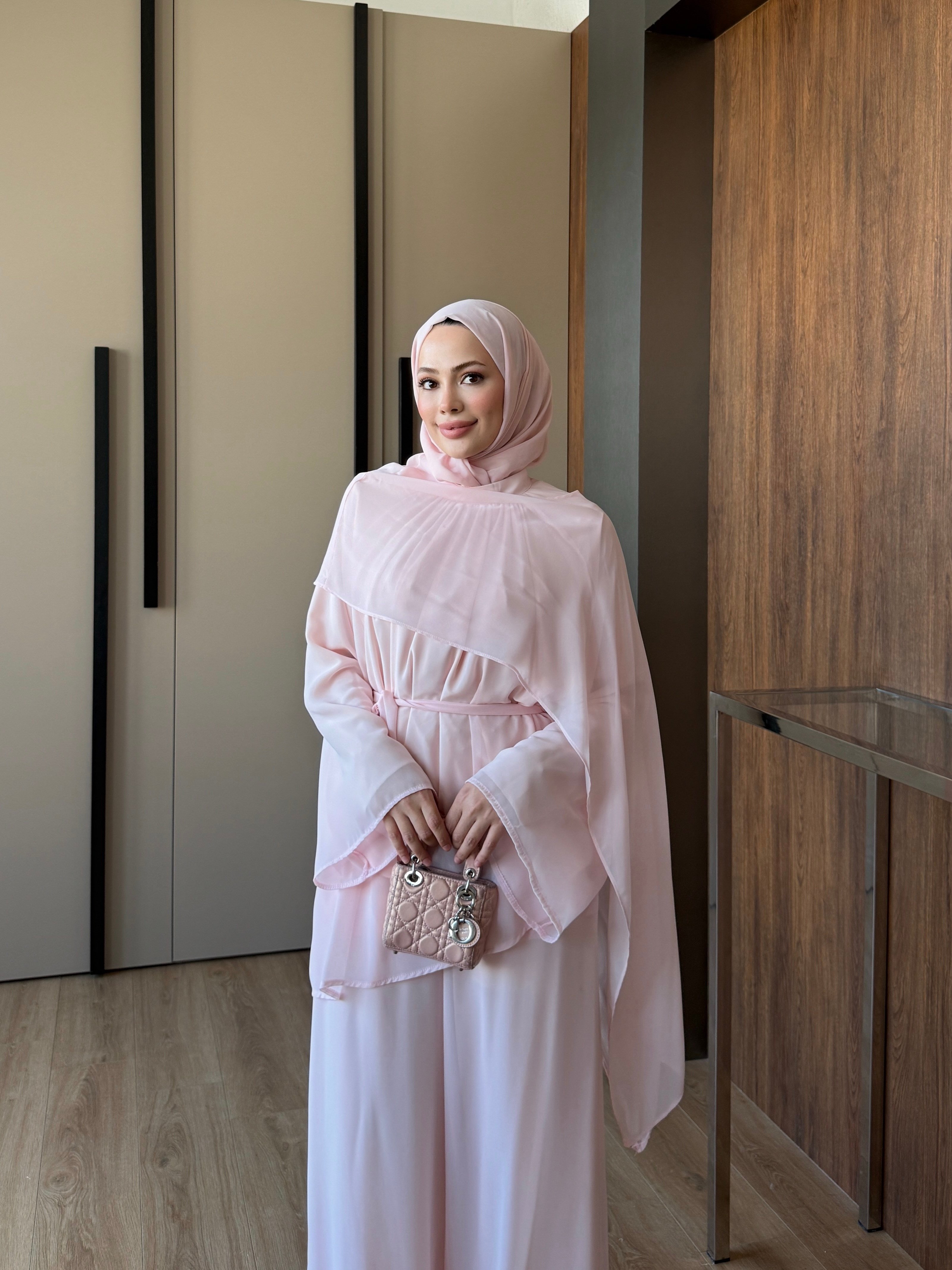Yarasa Kol Pelerinli Şifon Takım Pembe