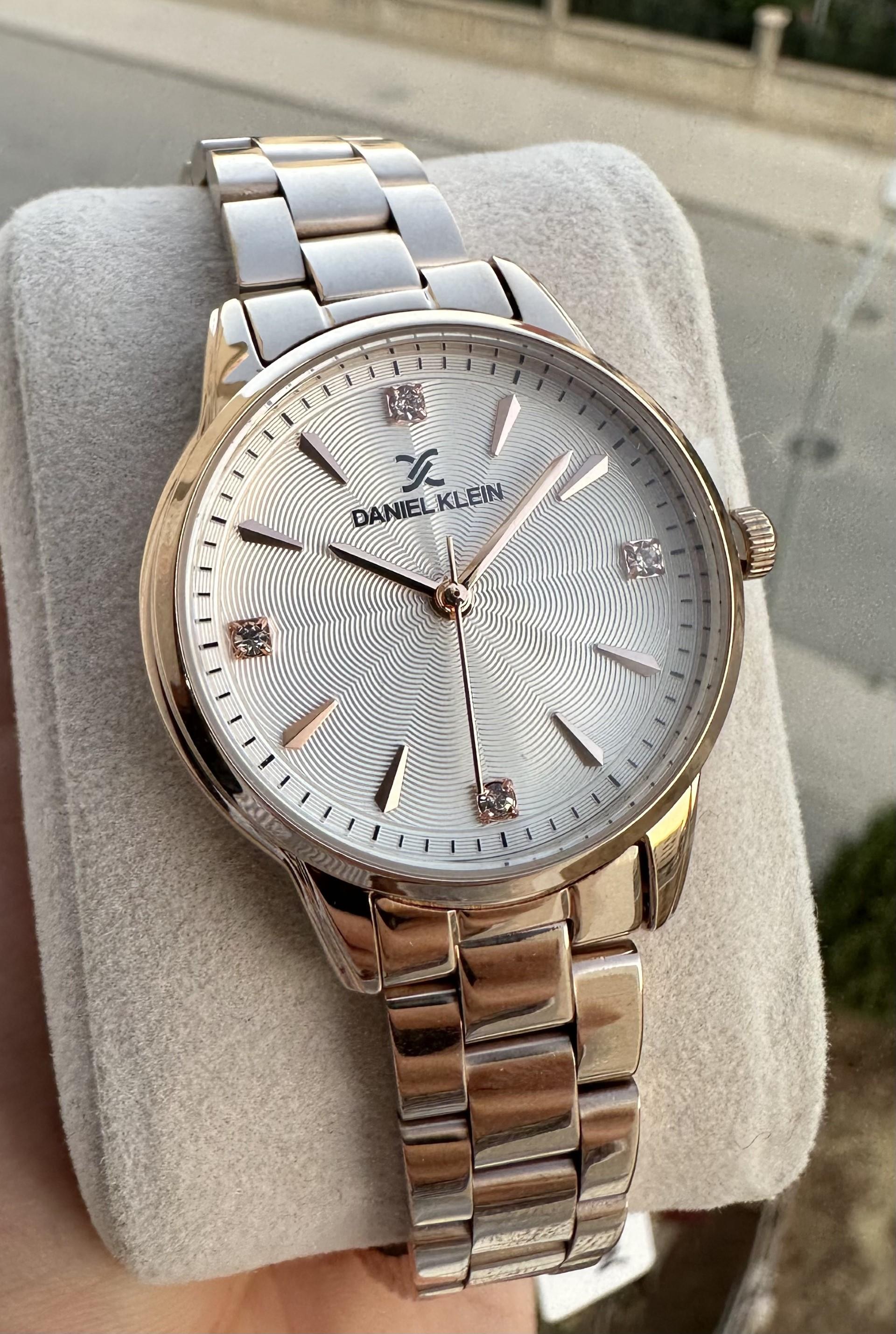 Daniel Klein Yeni Model Kadın Rose Renk Tek Taşlı Kol Saati + Hediyeli Bileklik