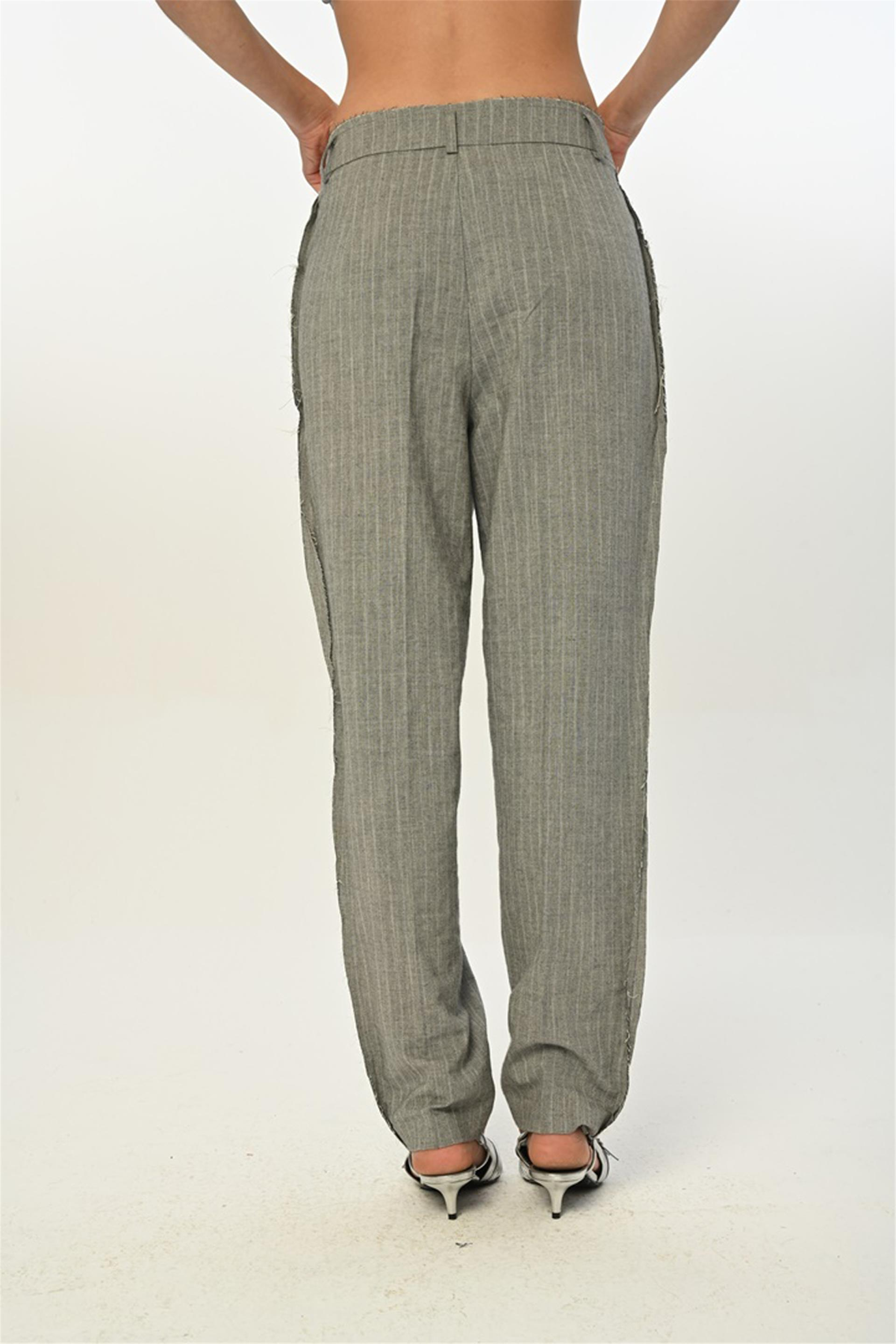 031156 STRIPED PANTS WITH LOW CROTCH AND CUT EDGE