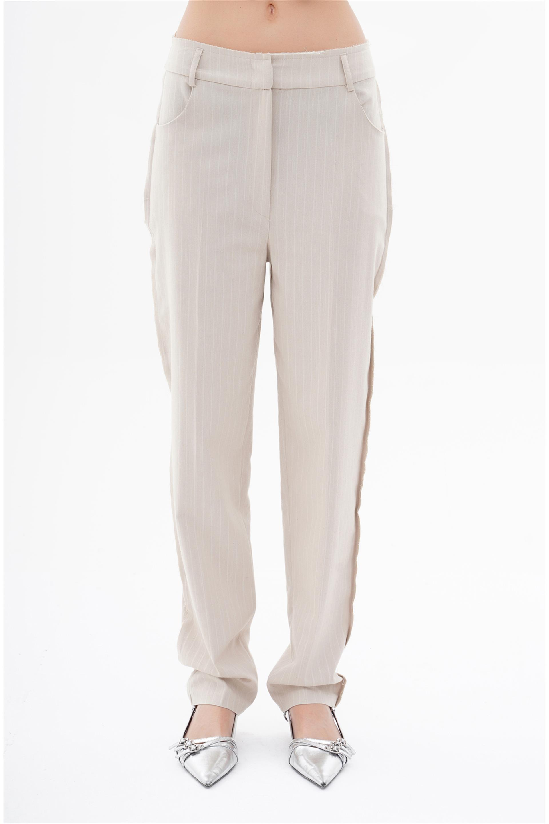 031156 STRIPED PANTS WITH LOW CROTCH AND CUT EDGE