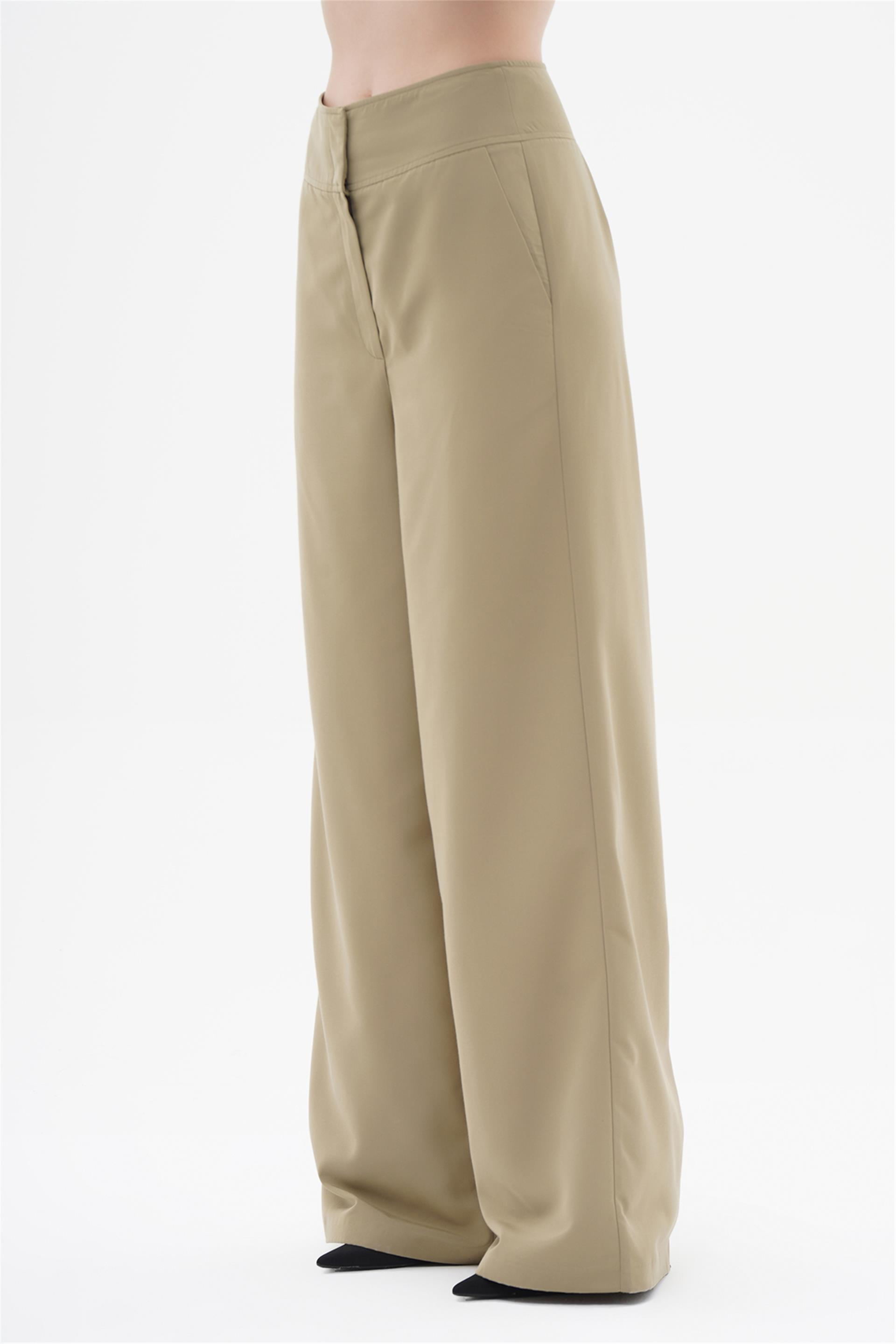 031234 LOOSE FIT BAGGY PANTS