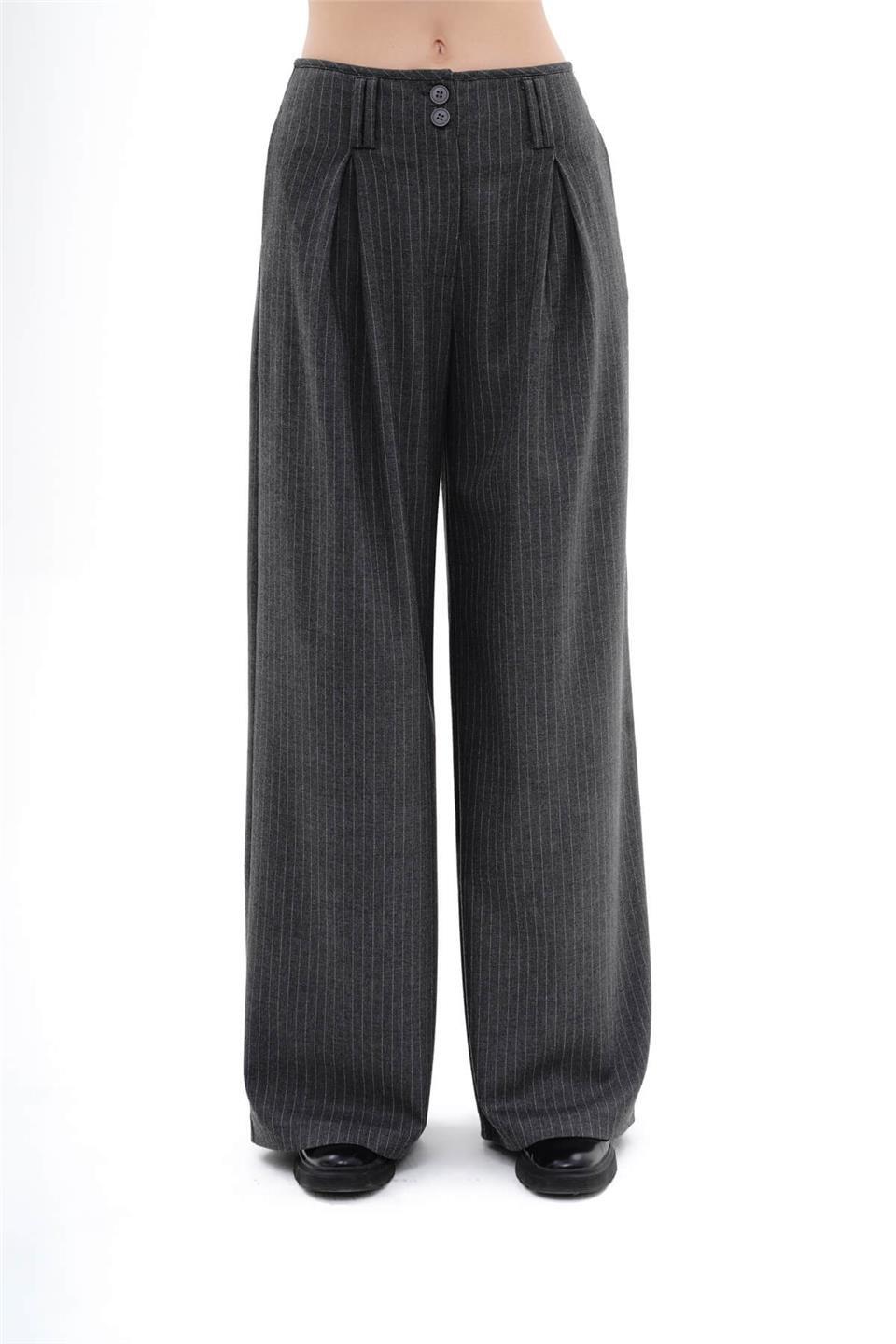 031242 LOOSE FIT PLEATED PANTS WITH STRIPES