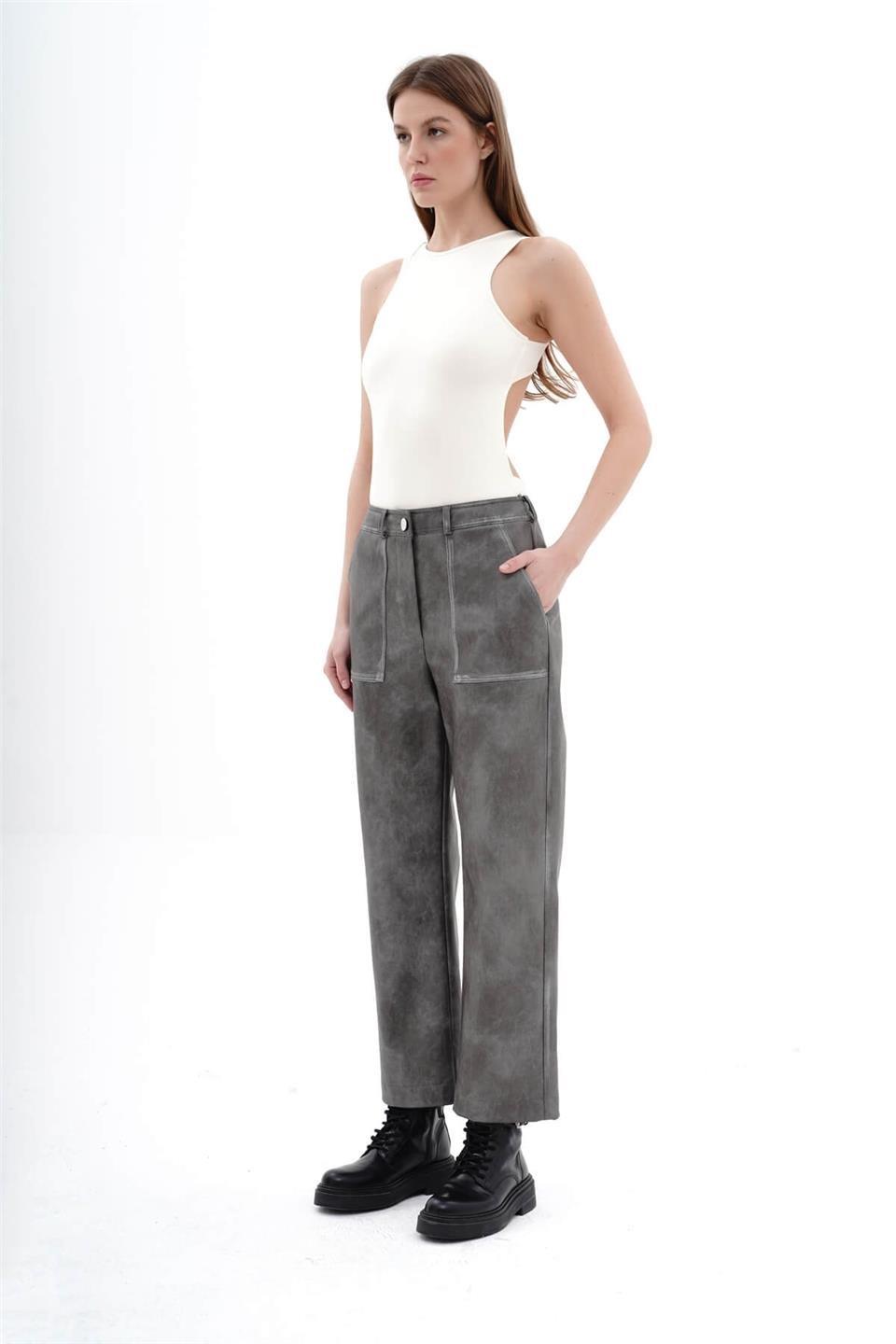 031247 WRIST LENGTH PU-LEATHER PANTS WITH PATCH POCKETS