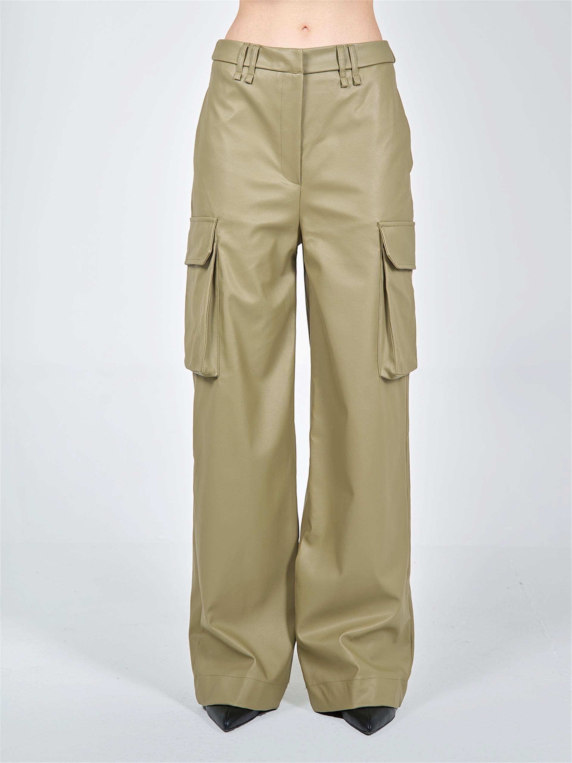 031264 PU - LEATHER CARGO PANTS WITH BIG POCKETS 031250