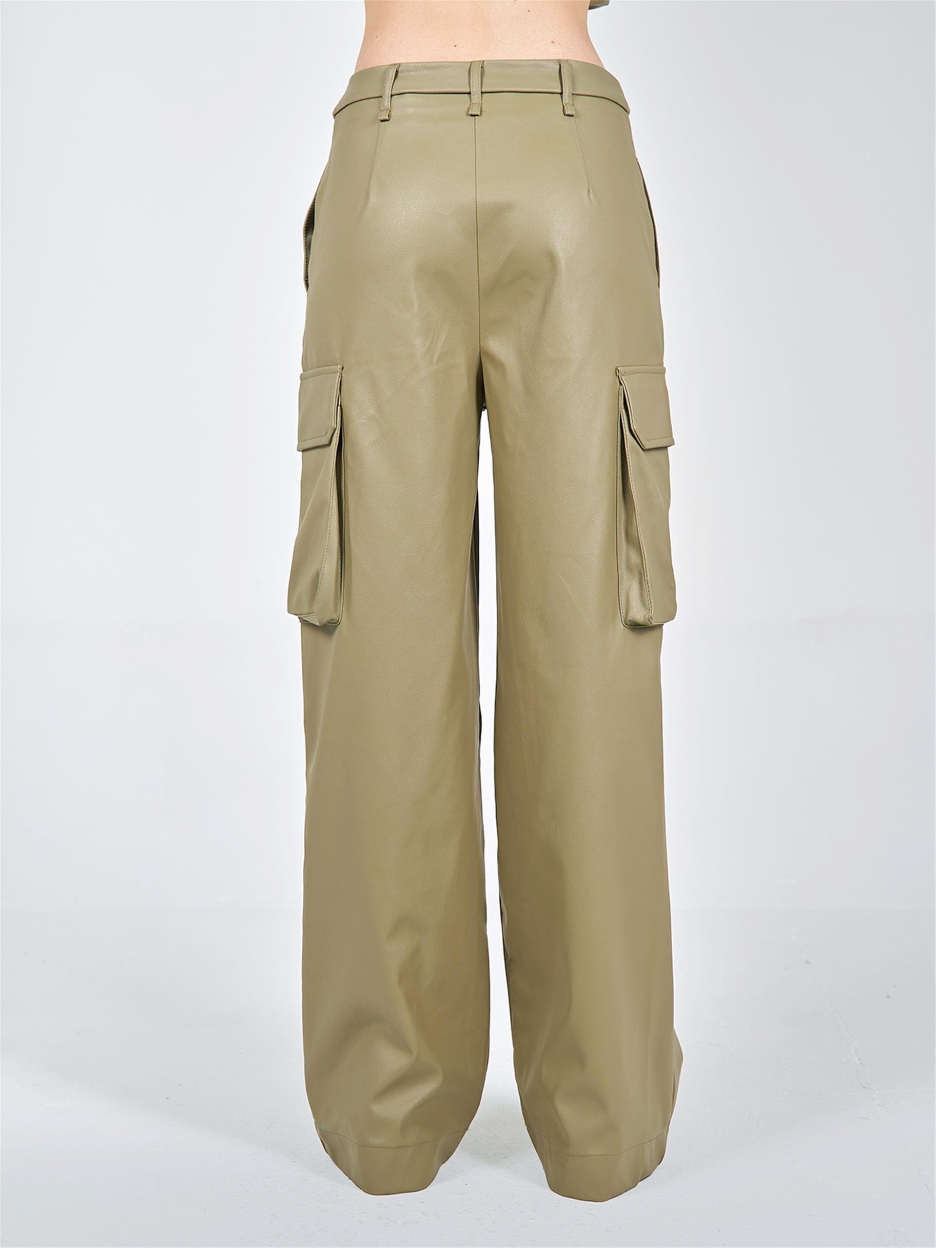 031264 PU - LEATHER CARGO PANTS WITH BIG POCKETS 031250