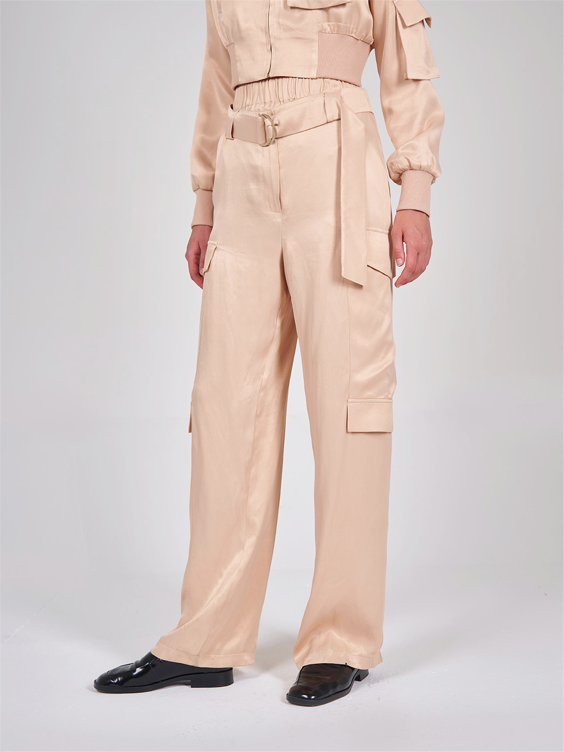 031281 STRAIGHT LEG WOVEN CARGO PANTS WITH BELLOW POCKET