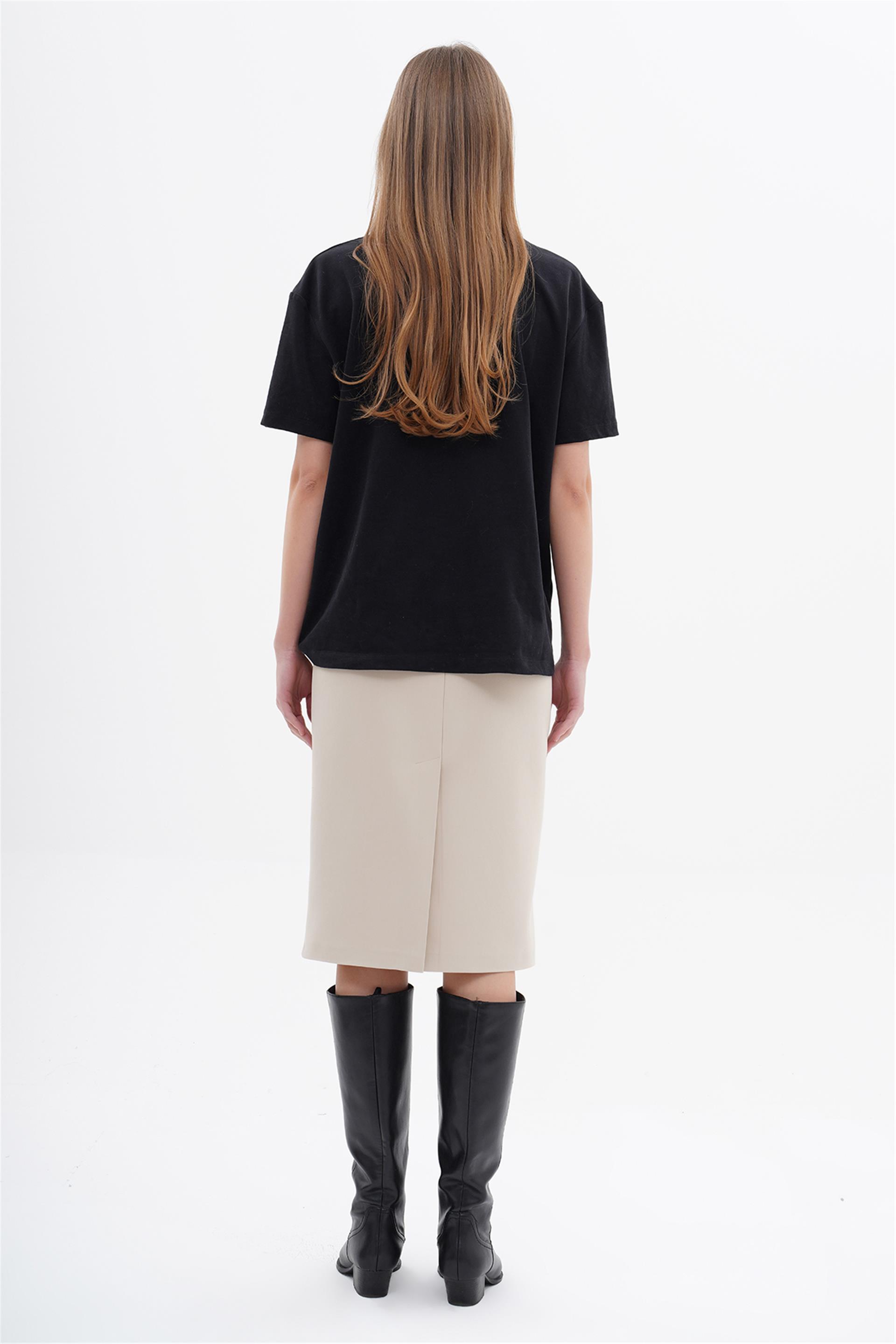 050554 OVERSIZED SHORT SLEEVE T-SHIRT WITH RHINSTONES