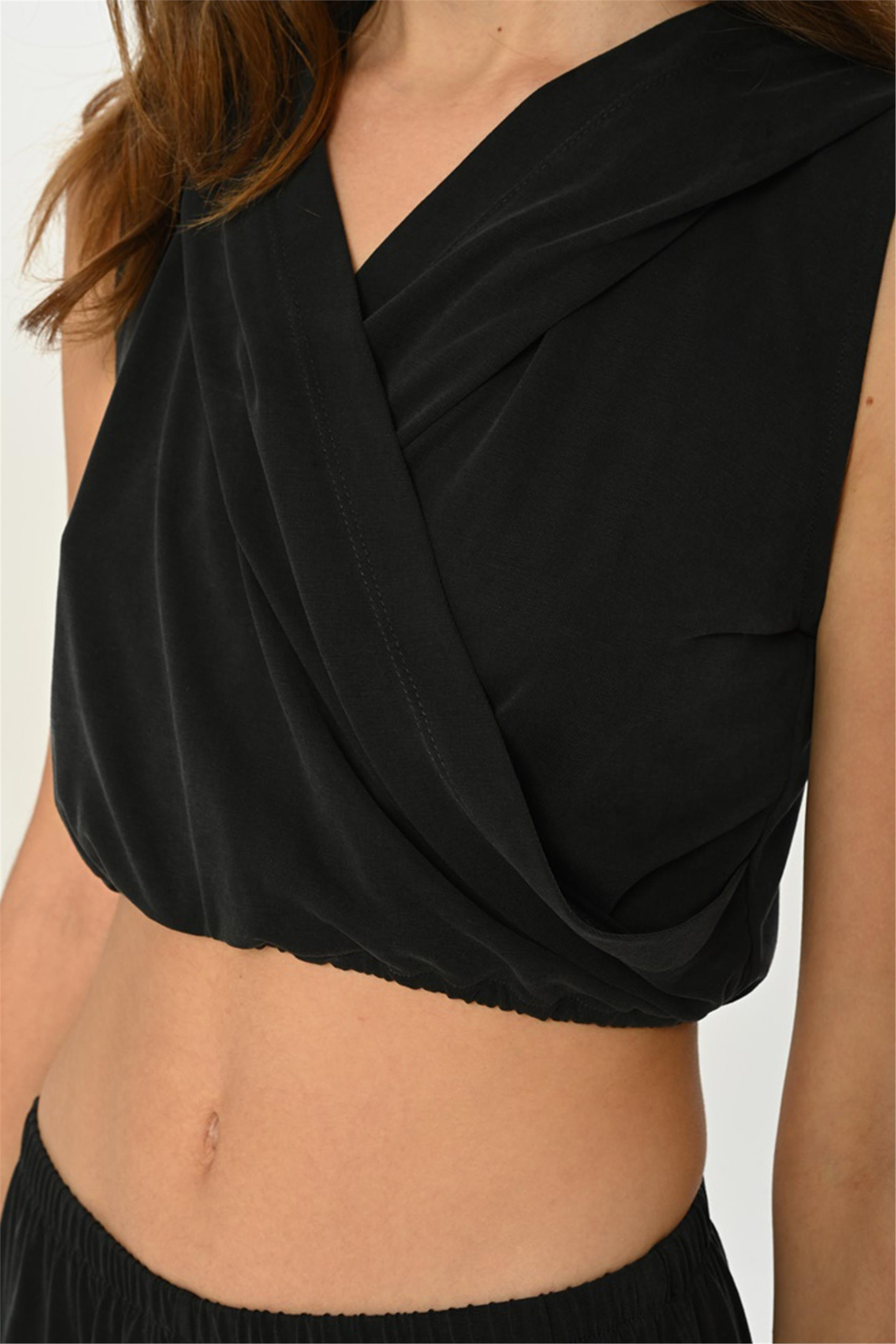 060141 WRAP CROP LOOSE FIT BODY WITH HOODY