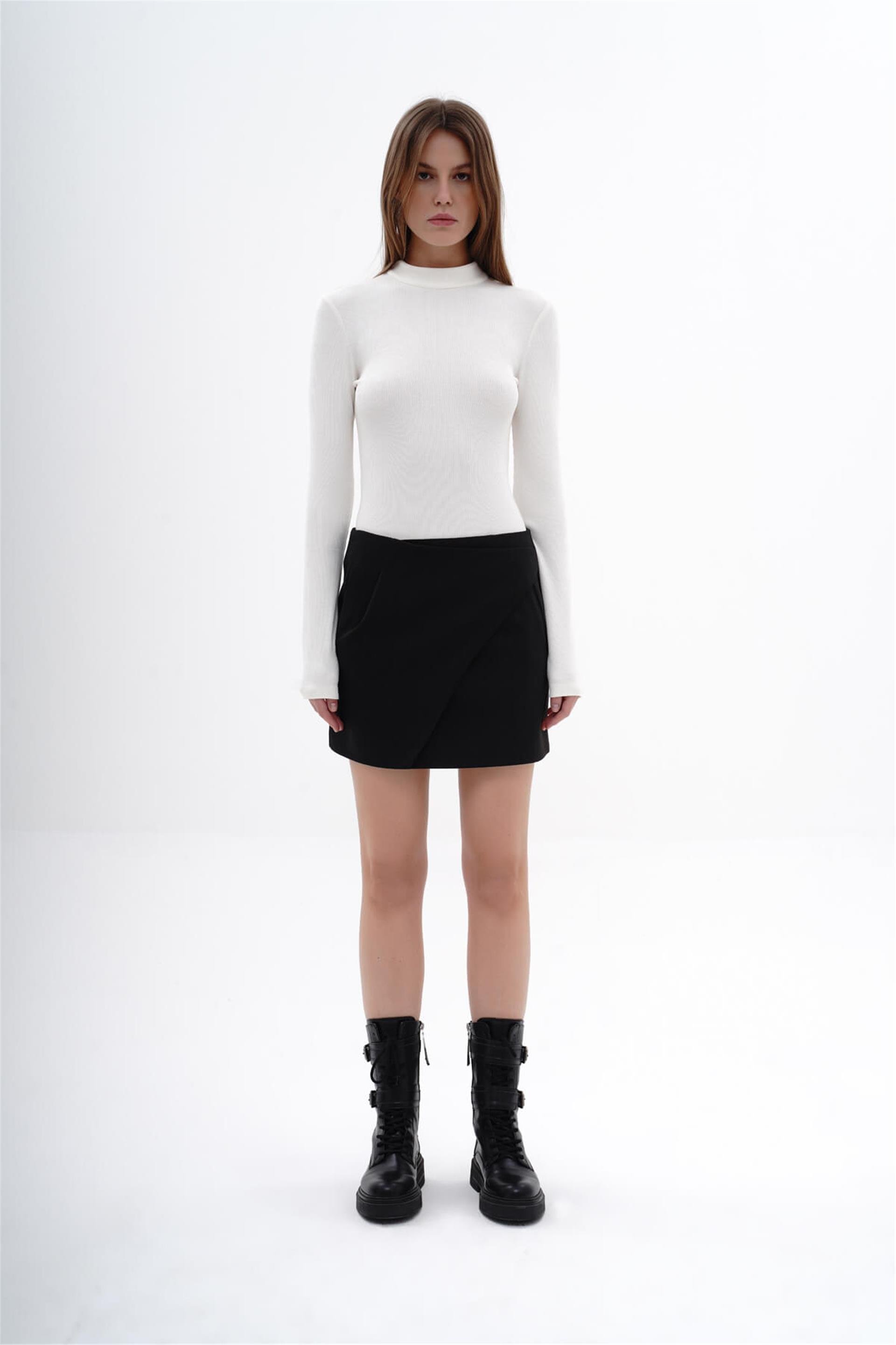 071501 LONG SLEEVE RIB BODY WITH BACK DECOLLETE