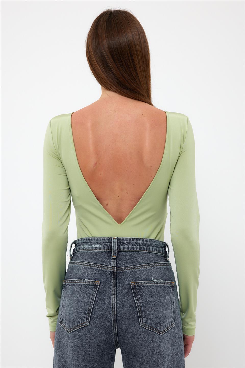 071502 LONG SLEEVE BOT NECK BODY