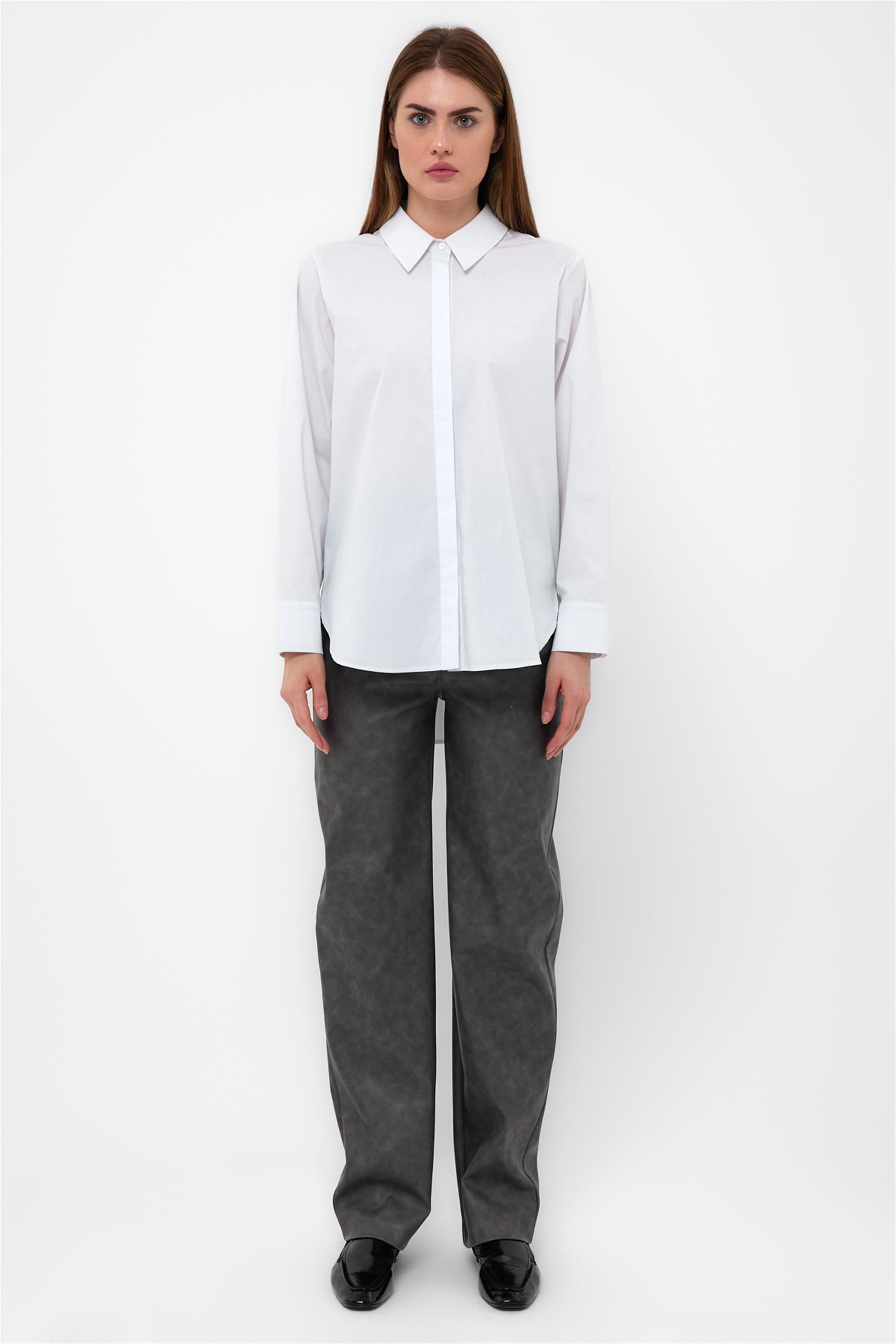 080506 OVERSIZED SHIRT WITH BACK BUTTON